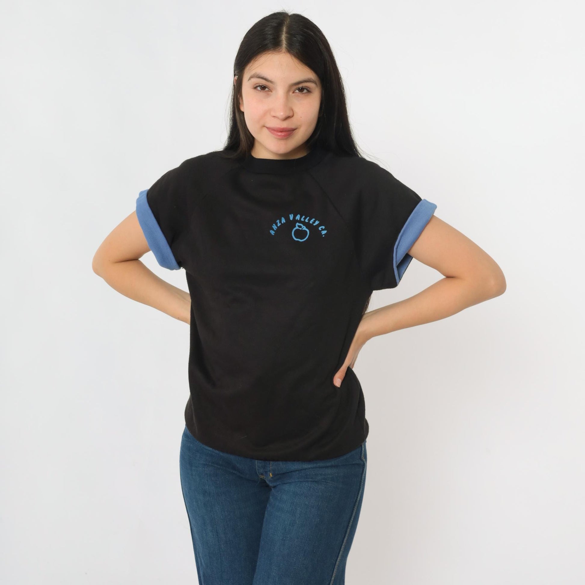 80s Anza Valley California Apple Graphic T-Shirt Black Cuffed Sleeve Small