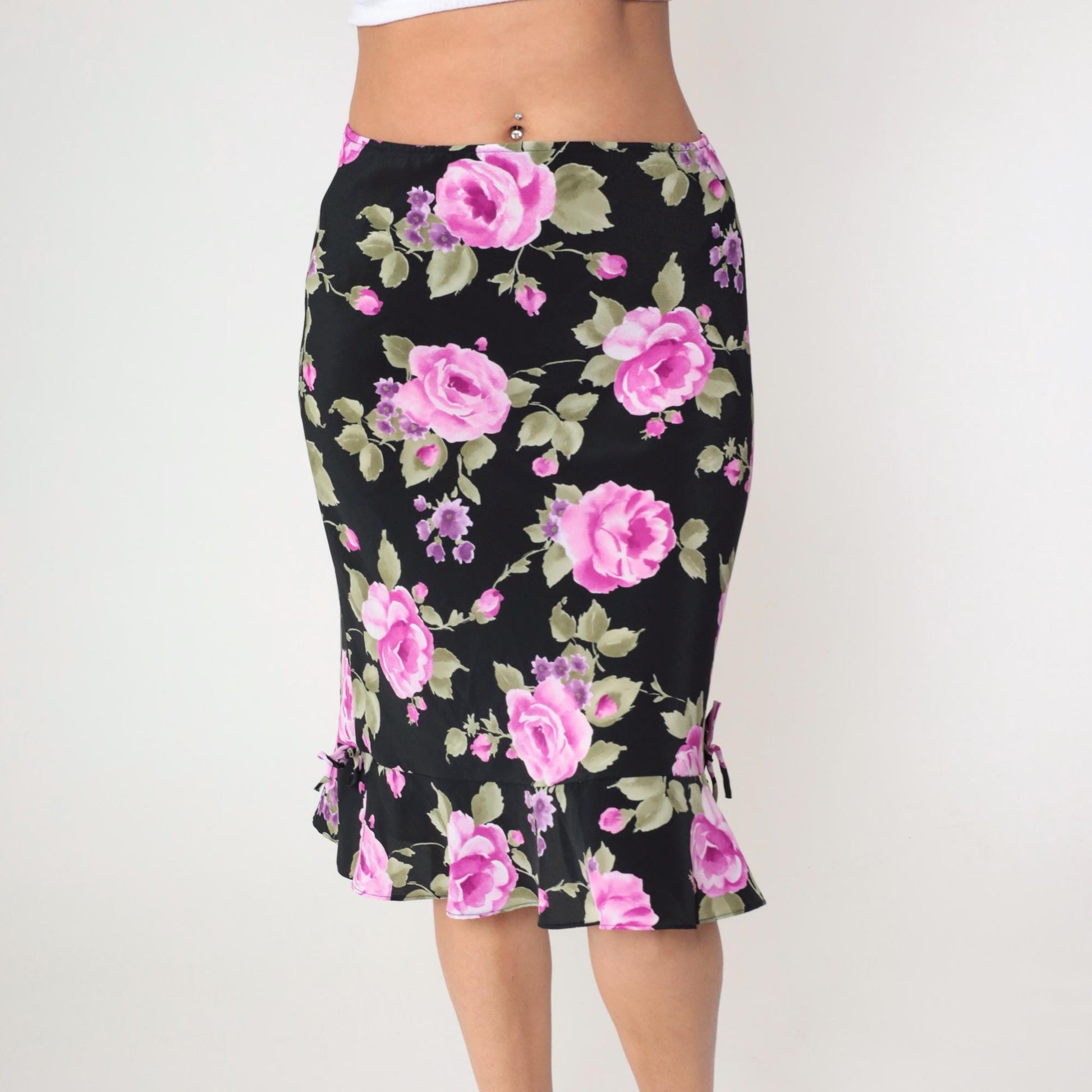 90s Black Floral Midi Skirt Fuchsia Pink Print Ruffled Hem Medium
