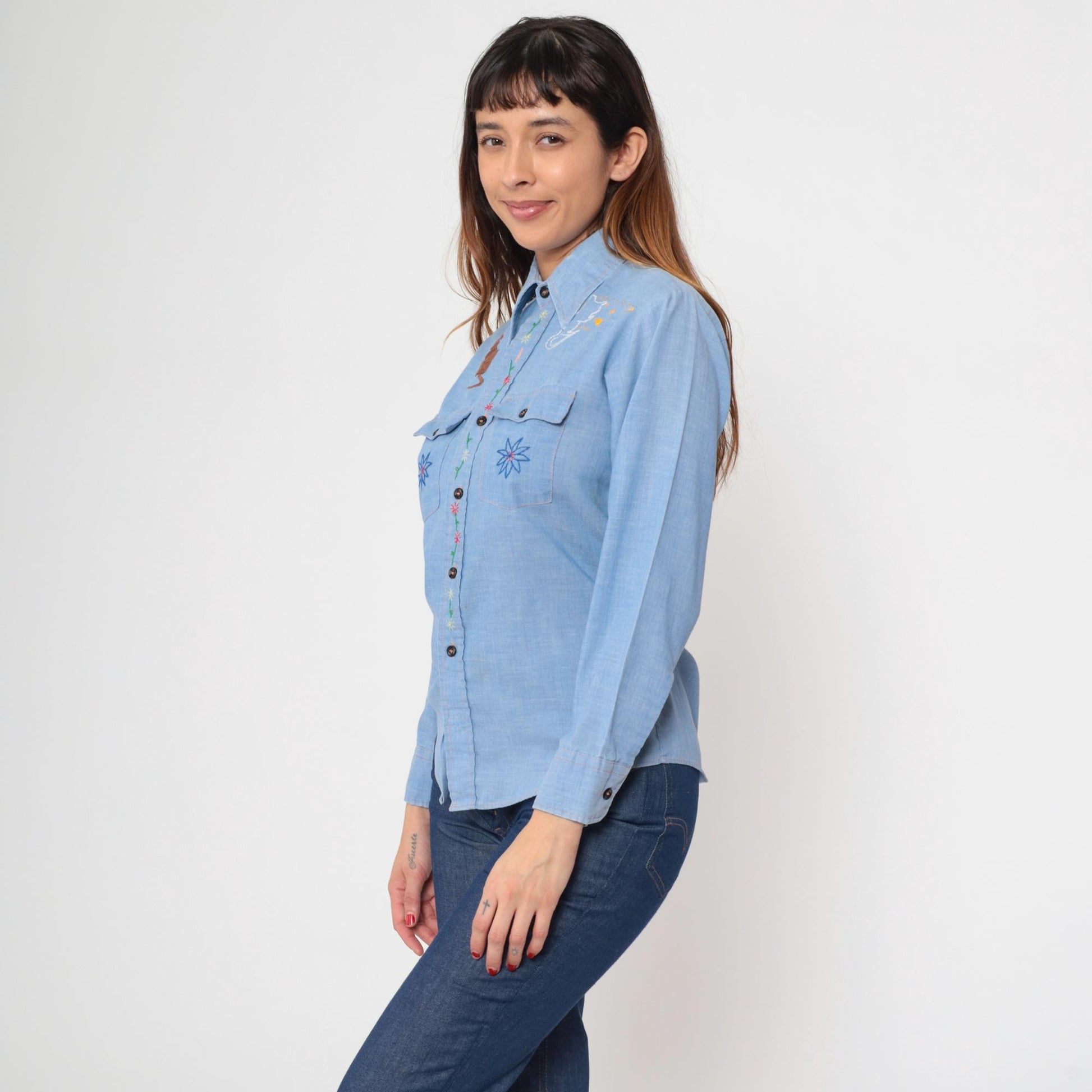 70s Montgomery Ward Chambray Shirt Embroidered Saguaro Cactus Mouse Blue Small