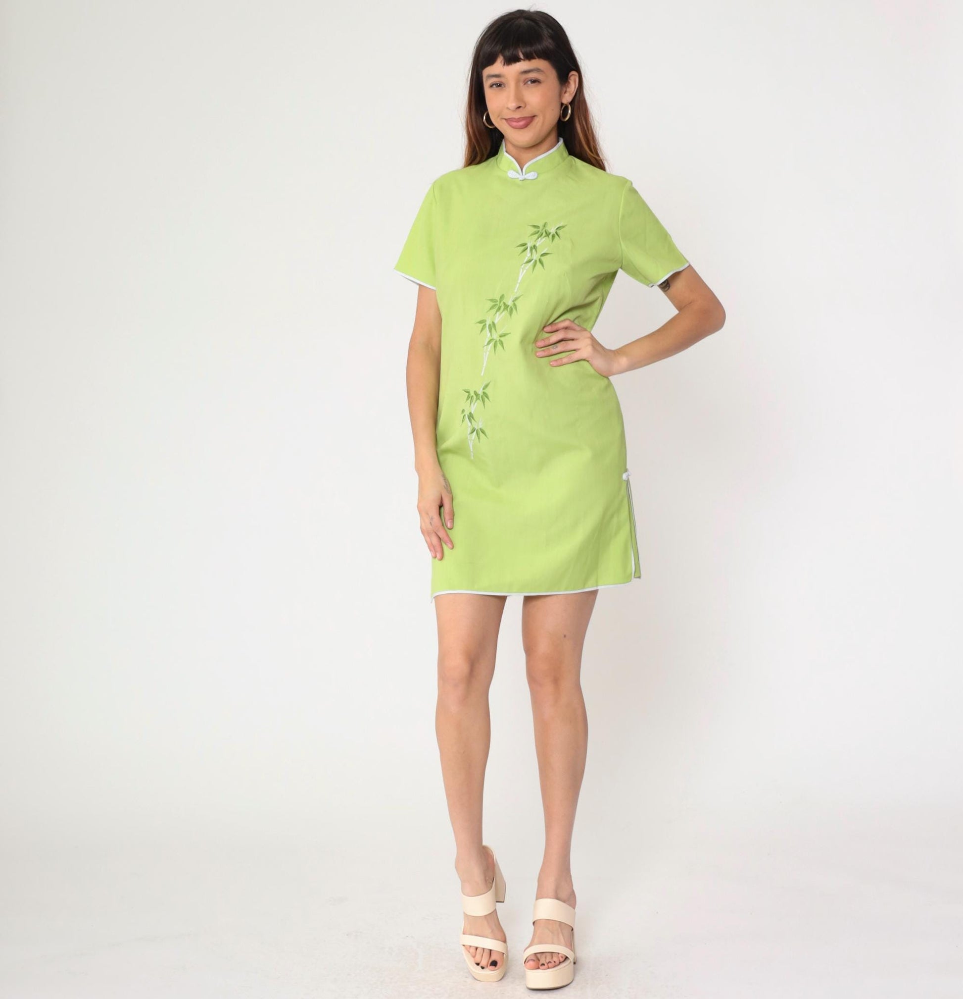 90s Lime Green Bamboo Embroidered Cheongsam Mini Dress Mandarin Collar Medium M
