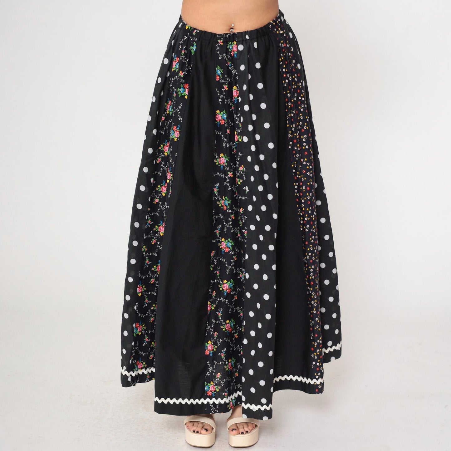 70s Carefree Fashions Floral Patchwork Maxi Skirt Black Ric-Rac High Waist Small Medium