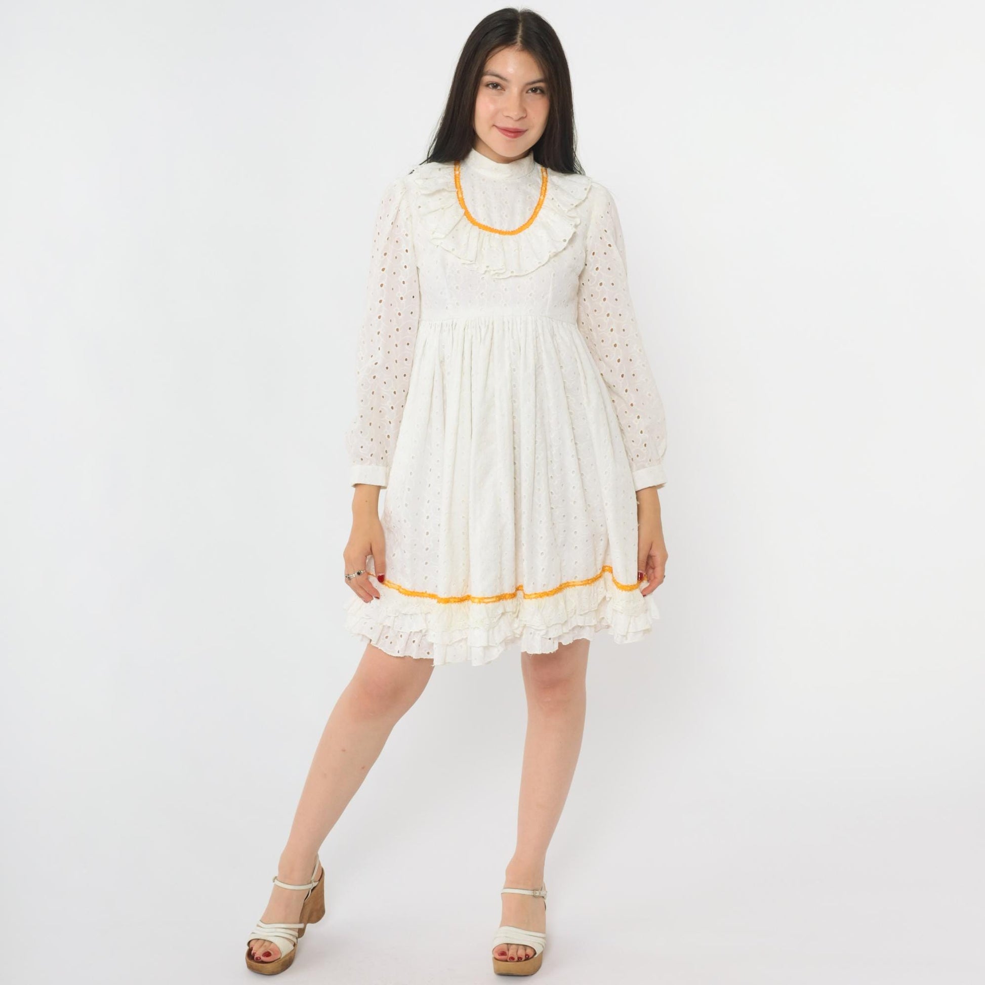 70s White Eyelet Lace Mini Dress Empire Waist Puff Sleeve Small