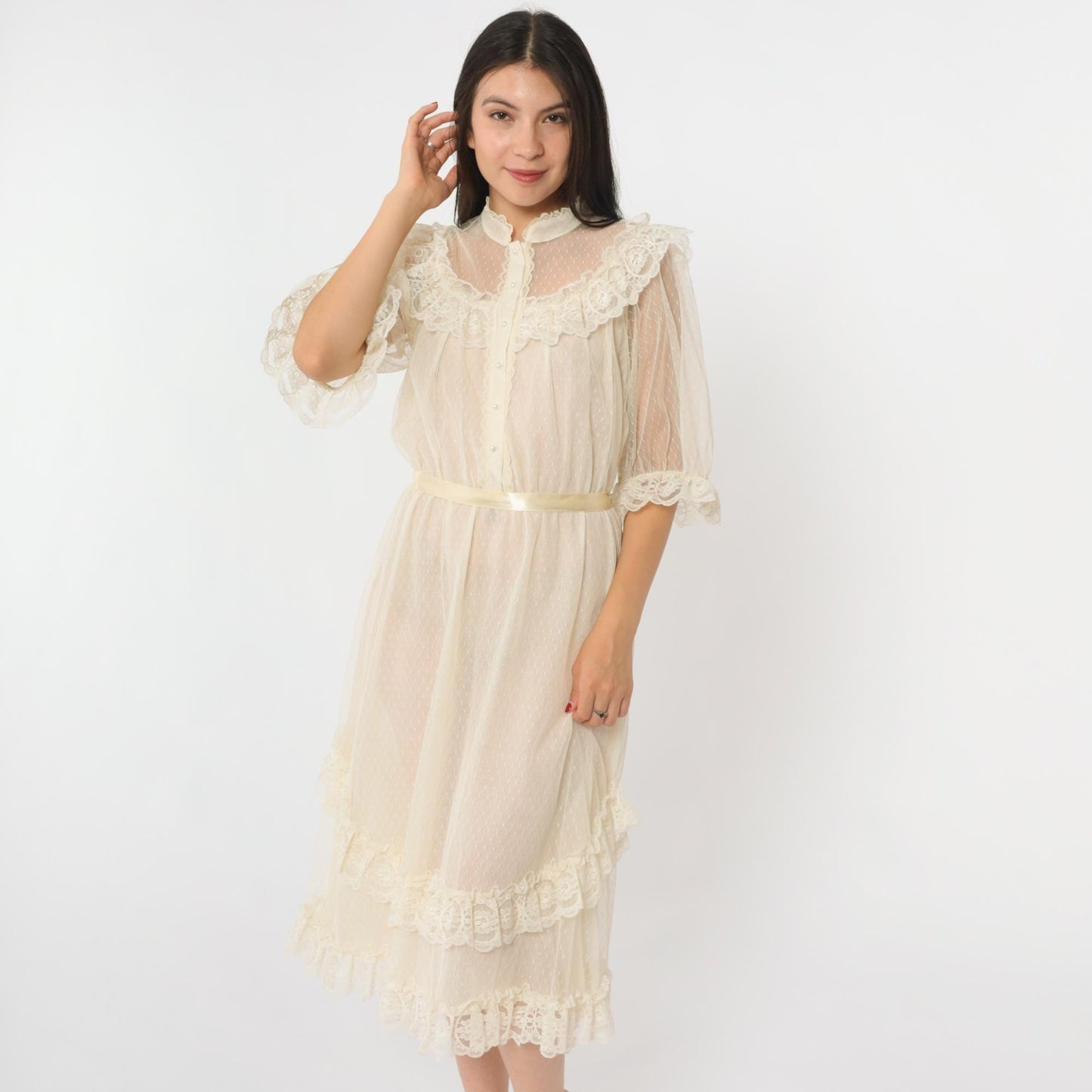 70s Cream Lace Midi Dress Pearl Button Puff Sleeve High Neck Small