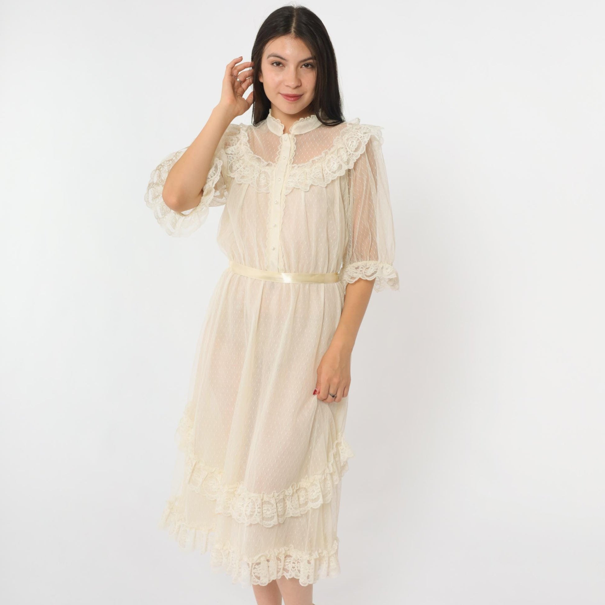 70s Cream Lace Midi Dress Pearl Button Puff Sleeve High Neck Small