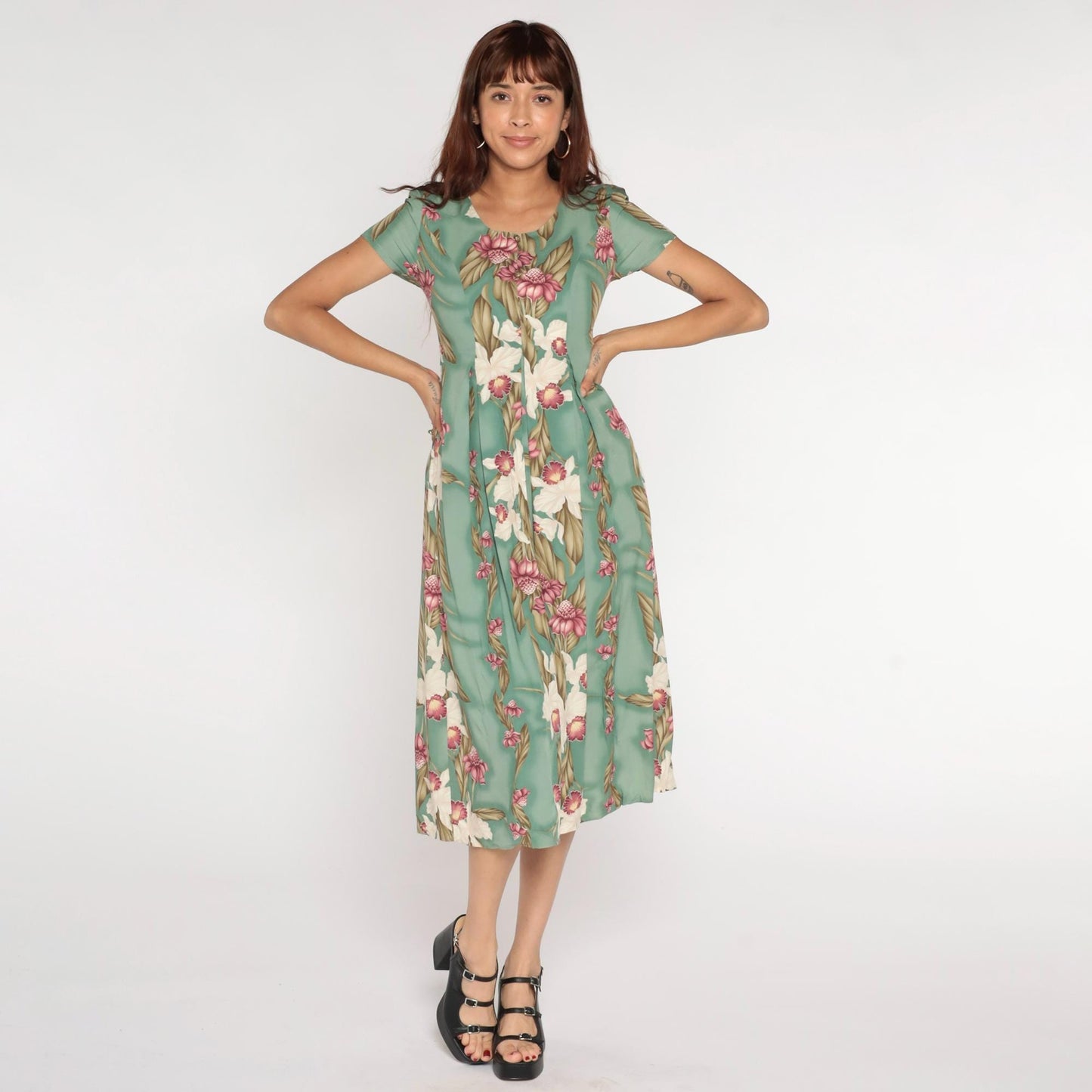 90s Iolani Hawaiian Tropical Floral Midi Dress Green Short Sleeve Petite