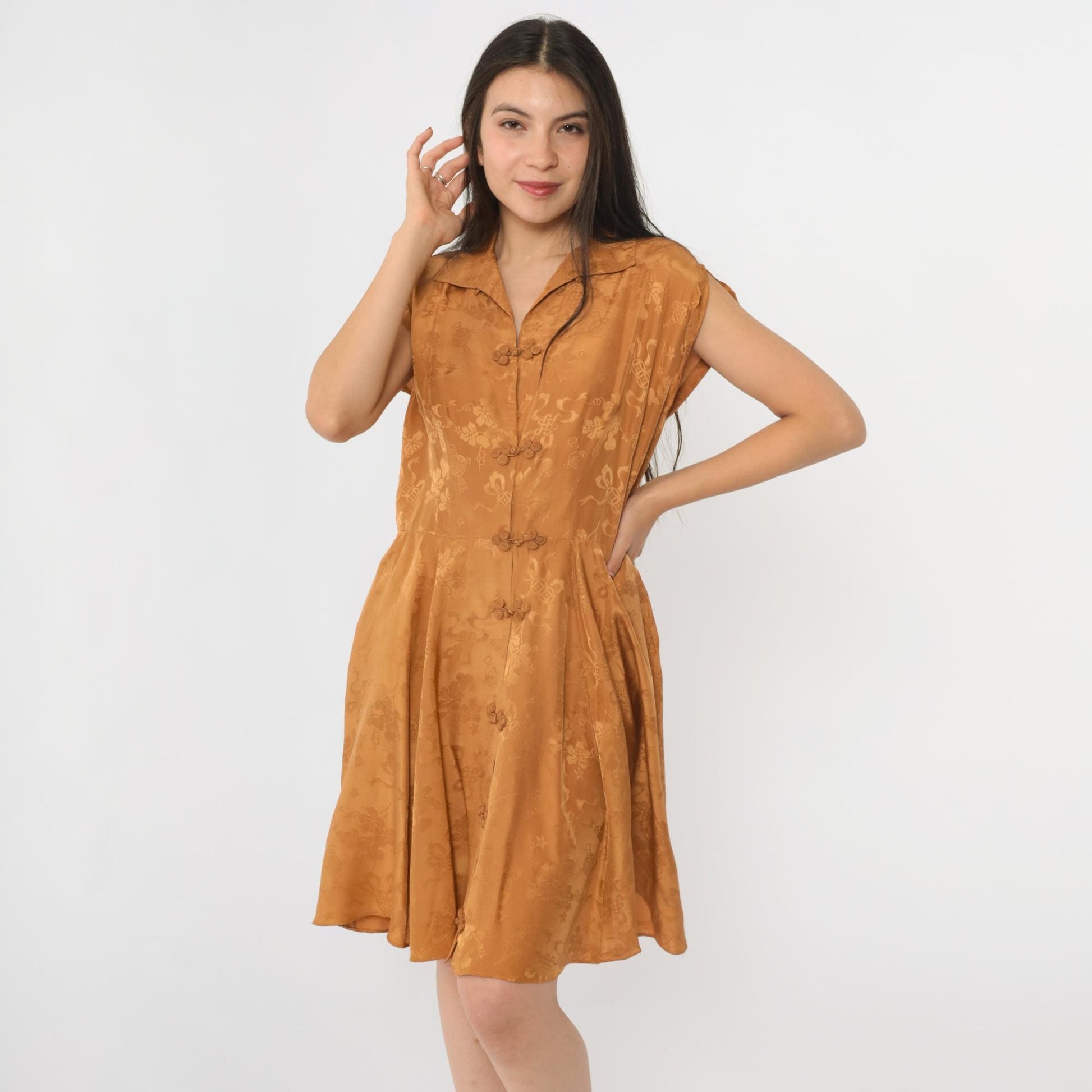 1950s Dynasty Silk Jacquard Dress Gold Asian Floral Cap Sleeve Fit Flare Medium