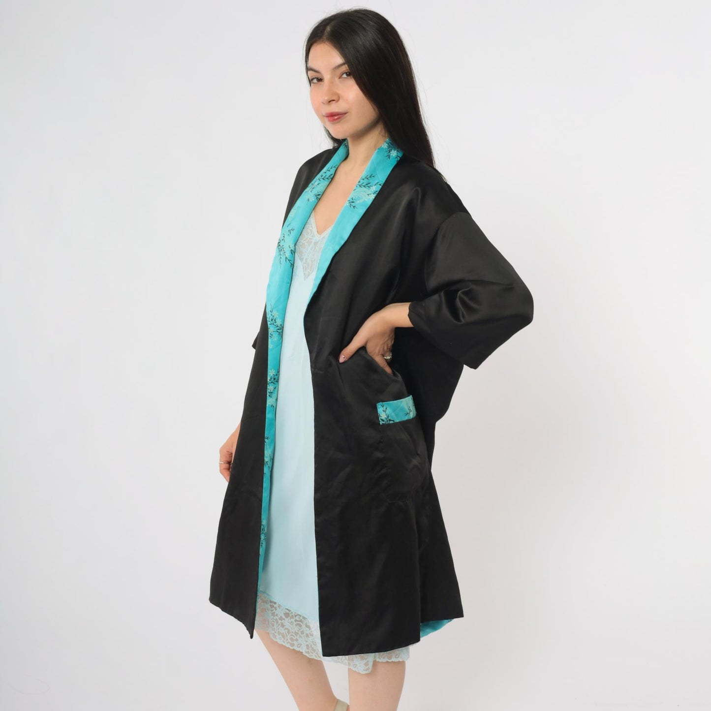 90s Dragon Reversible Satin Kimono Robe Black Turquoise Embroidered Small