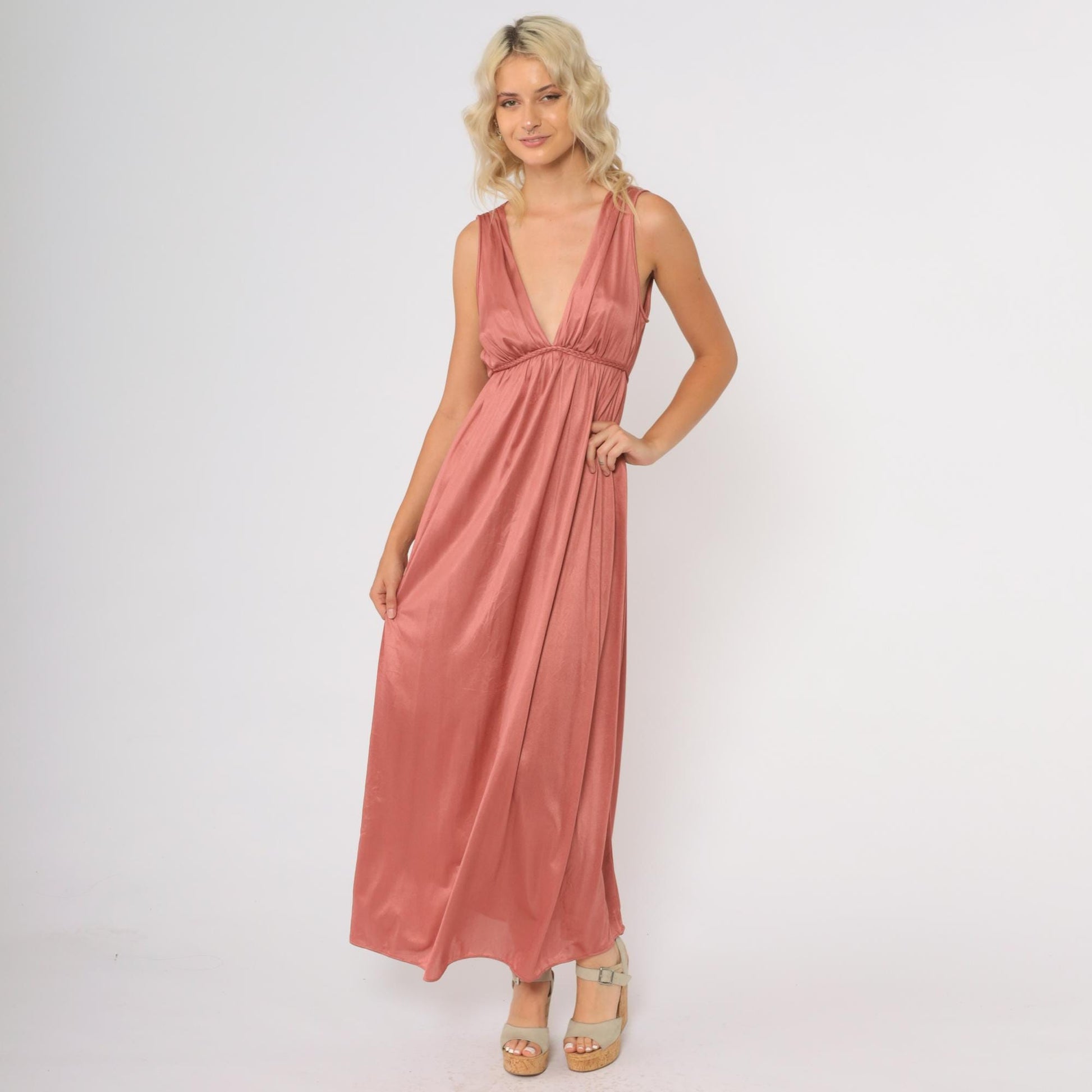 70s Val Mode Dusty Rose Nylon Maxi Nightgown Empire Waist V-Neck Medium M