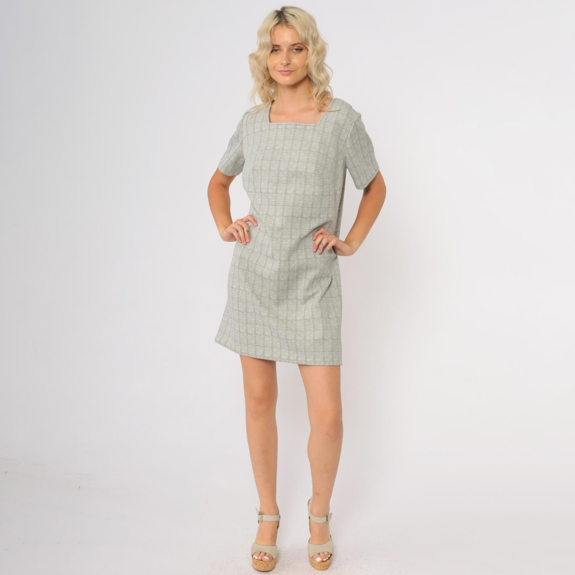 60s Plaid Mini Shift Dress Grey Square Neckline Mod Short Sleeve Medium