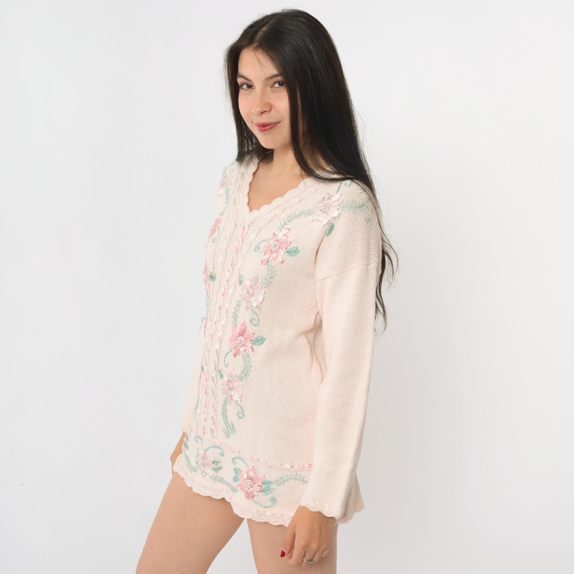 90s Carolyn Taylor Pink Floral Embroidered Knit Sweater V-Neck Medium M