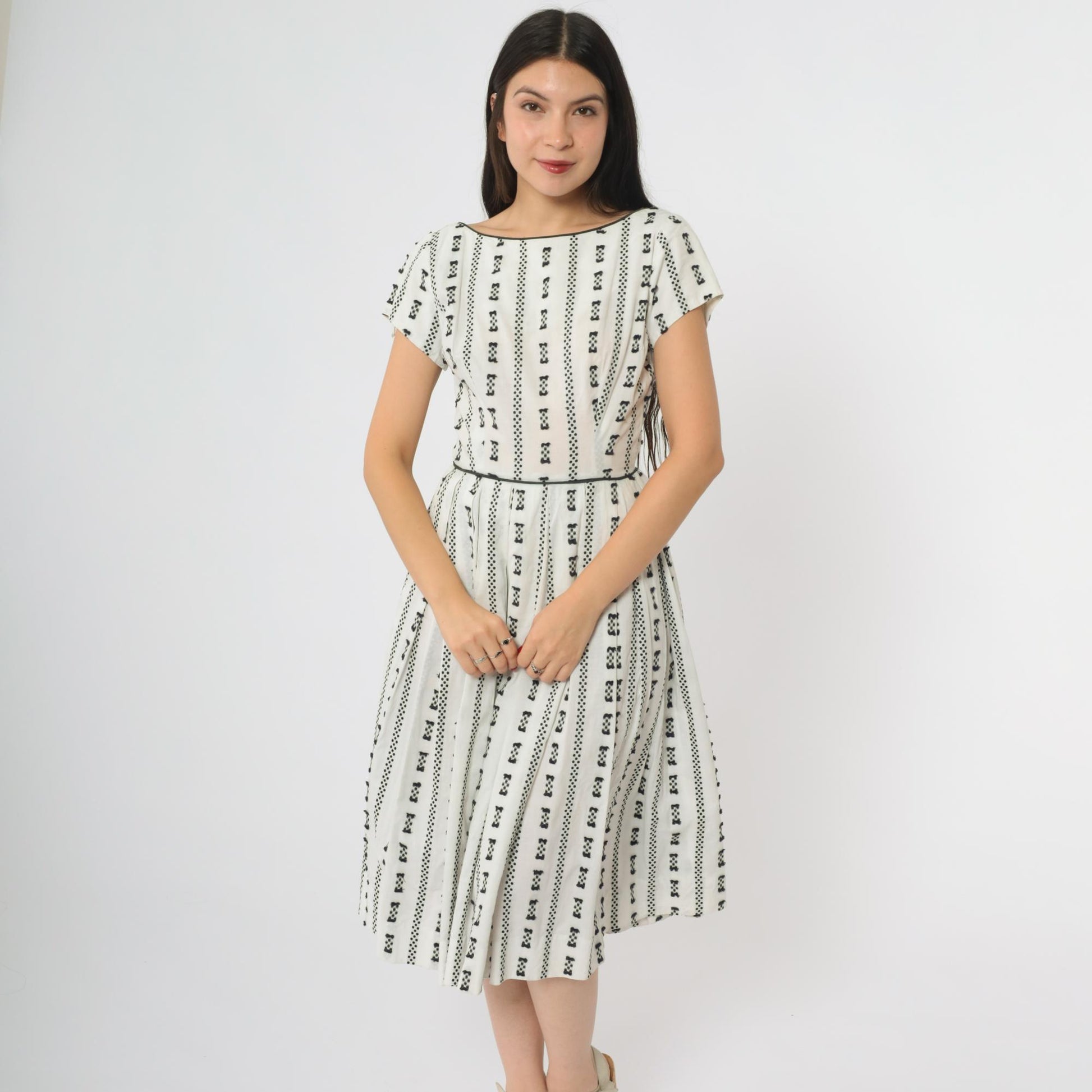 60s Geometric Print A-Line Midi Dress White Black Mod Shift XS