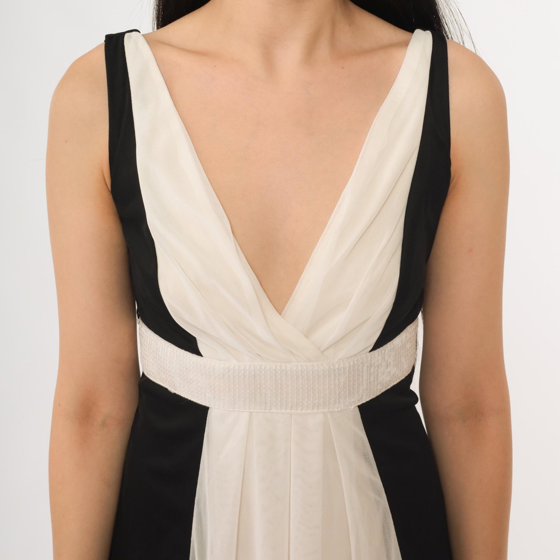 Y2K Ruby Rox Black Cream Colorblock Mini Dress Deep V Empire Waist Small
