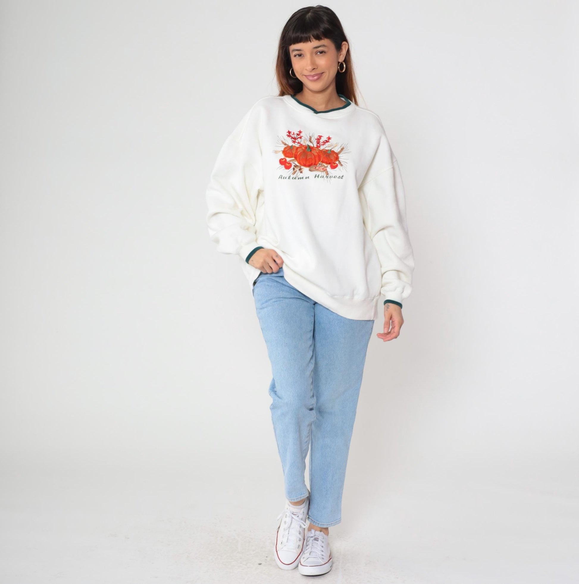 Y2K Autumn Harvest Pumpkin Sweatshirt White Green Trim Crewneck Extra Large XXL