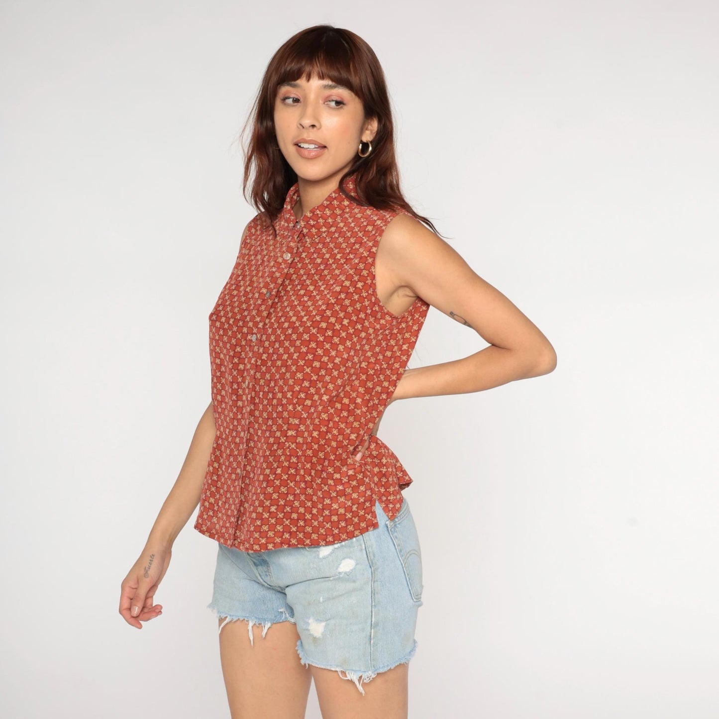 90s Rust Orange Daisy Print Silk Sleeveless Blouse Button-Up Collar Medium