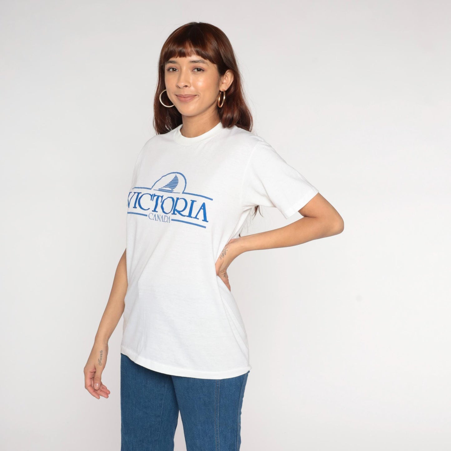 80s Victoria Canada Sailboat Graphic T-Shirt White Blue Souvenir Large