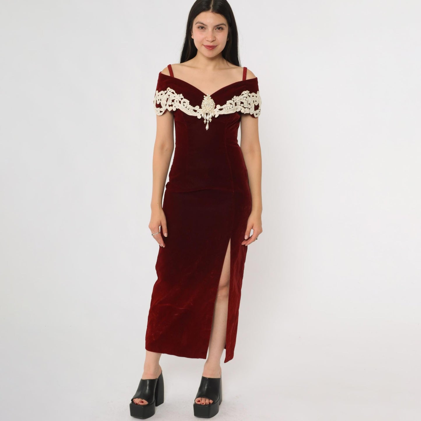 90s Burgundy Velvet Maxi Gown Off-Shoulder Pearl Beaded Lace Small