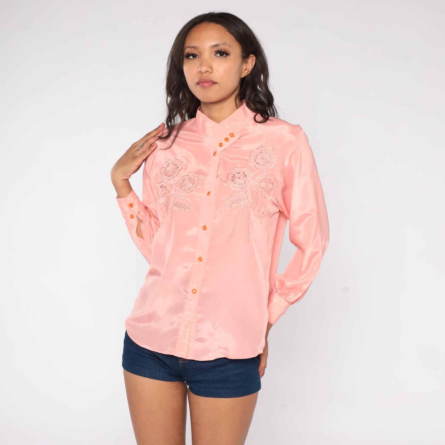 80s Pink Embroidered Cutwork Floral Blouse Button Down Collar Medium