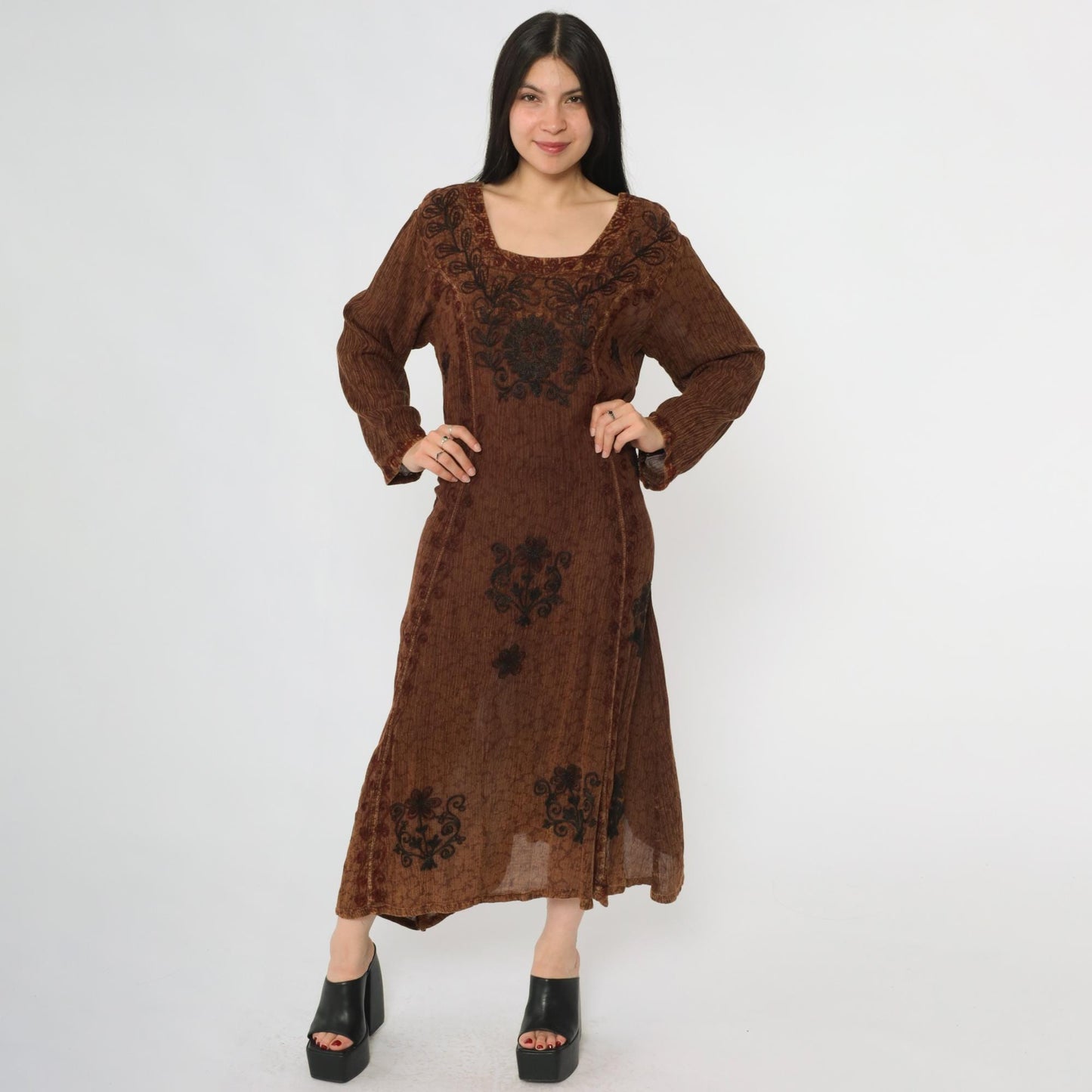 Y2K Brown Floral Embroidered Midi Dress Square Neck Long Sleeve Medium