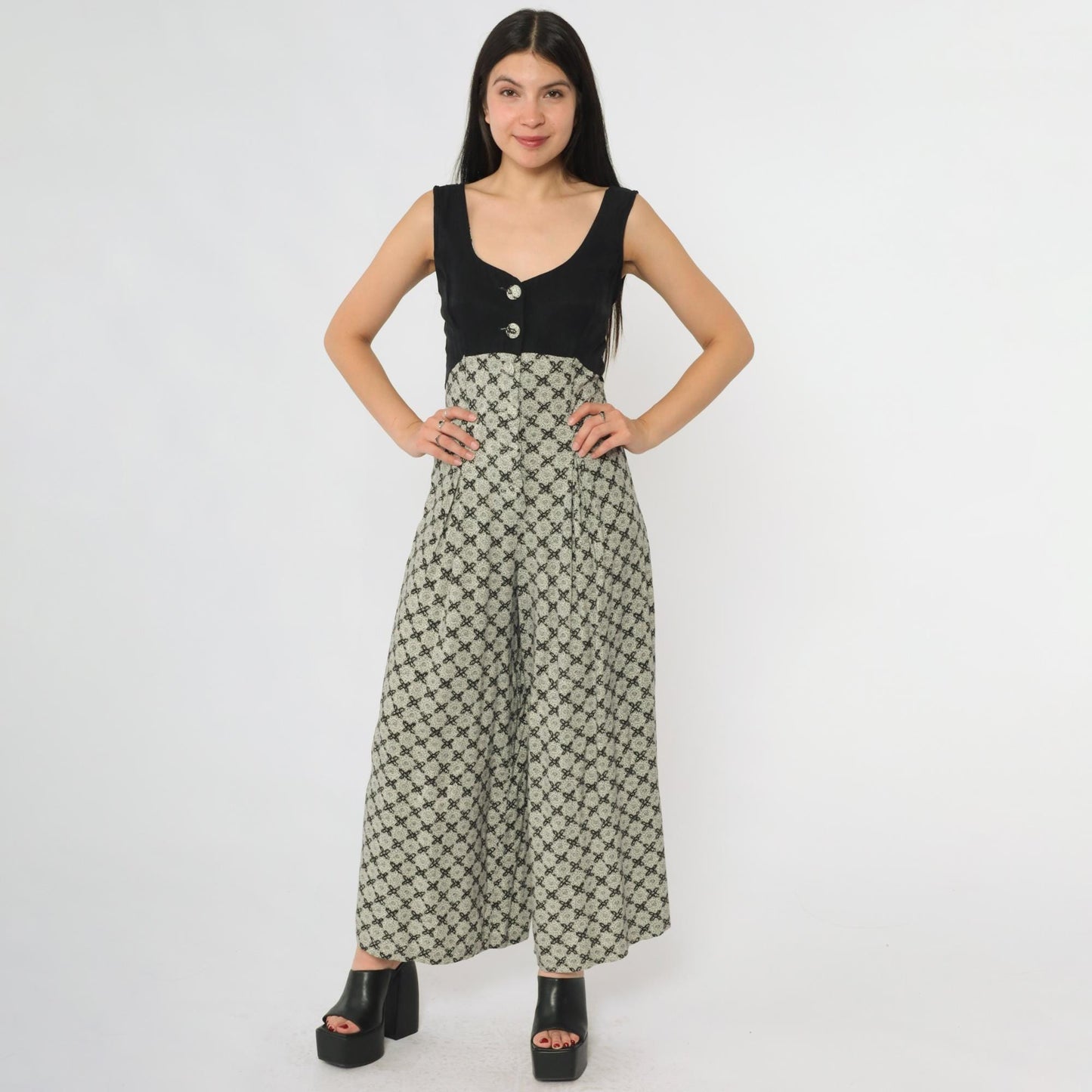 90s Alyn Paige Black Floral Jumpsuit Wide Leg V-Neck Rayon Small