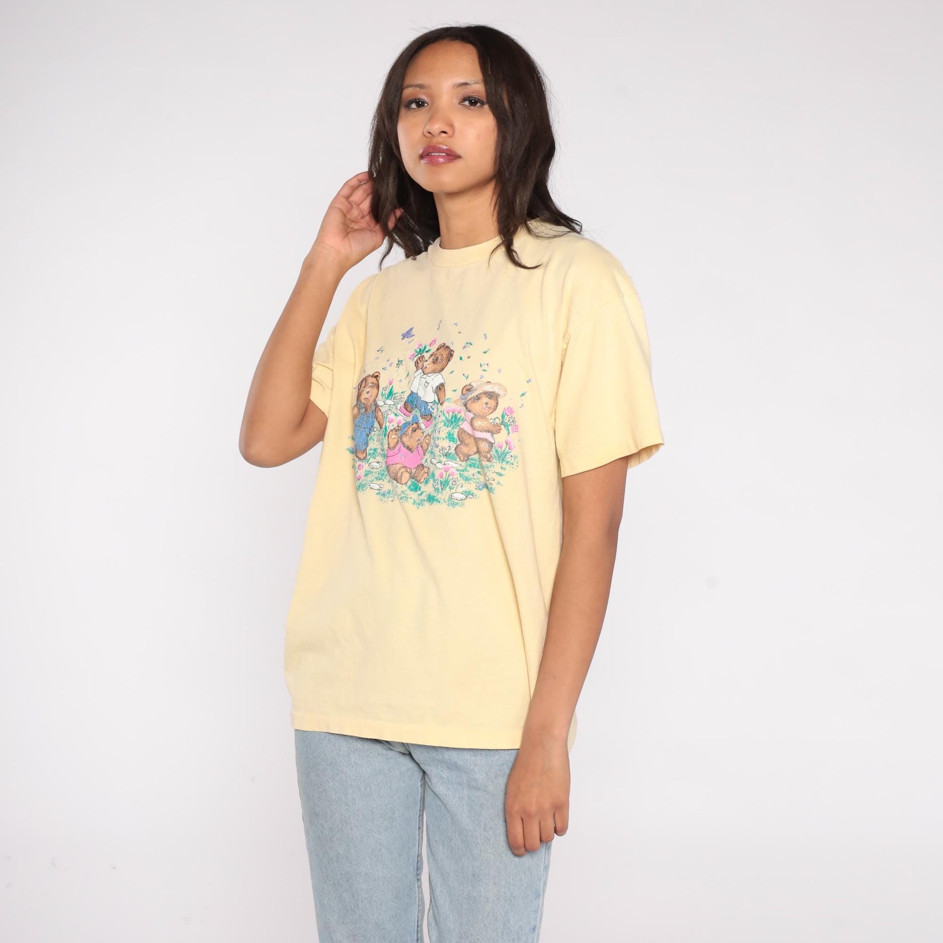 90s Anvil Teddy Bear Picnic Graphic T-Shirt Pastel Yellow Cotton Large L