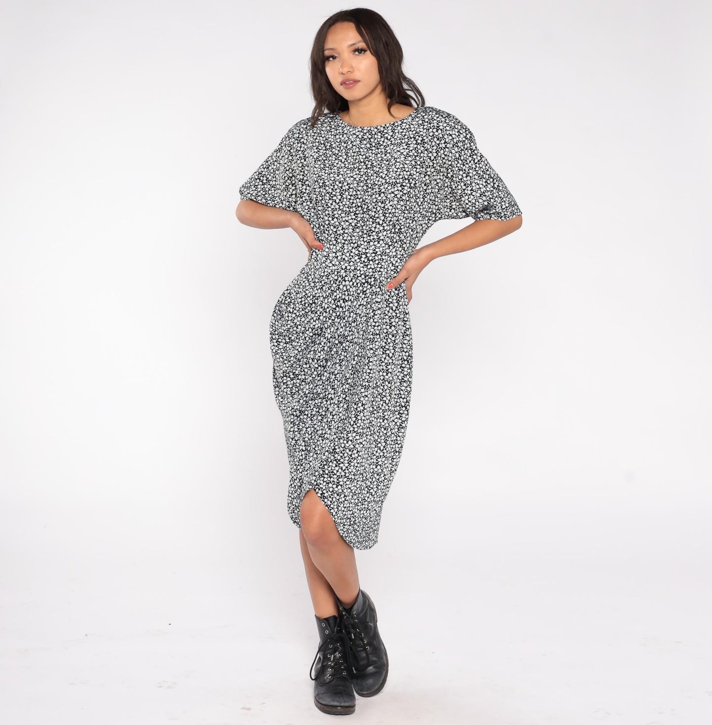 90s Warren Z Black White Leaf Print Midi Dress Fitted Waist Tulip Hem Medium