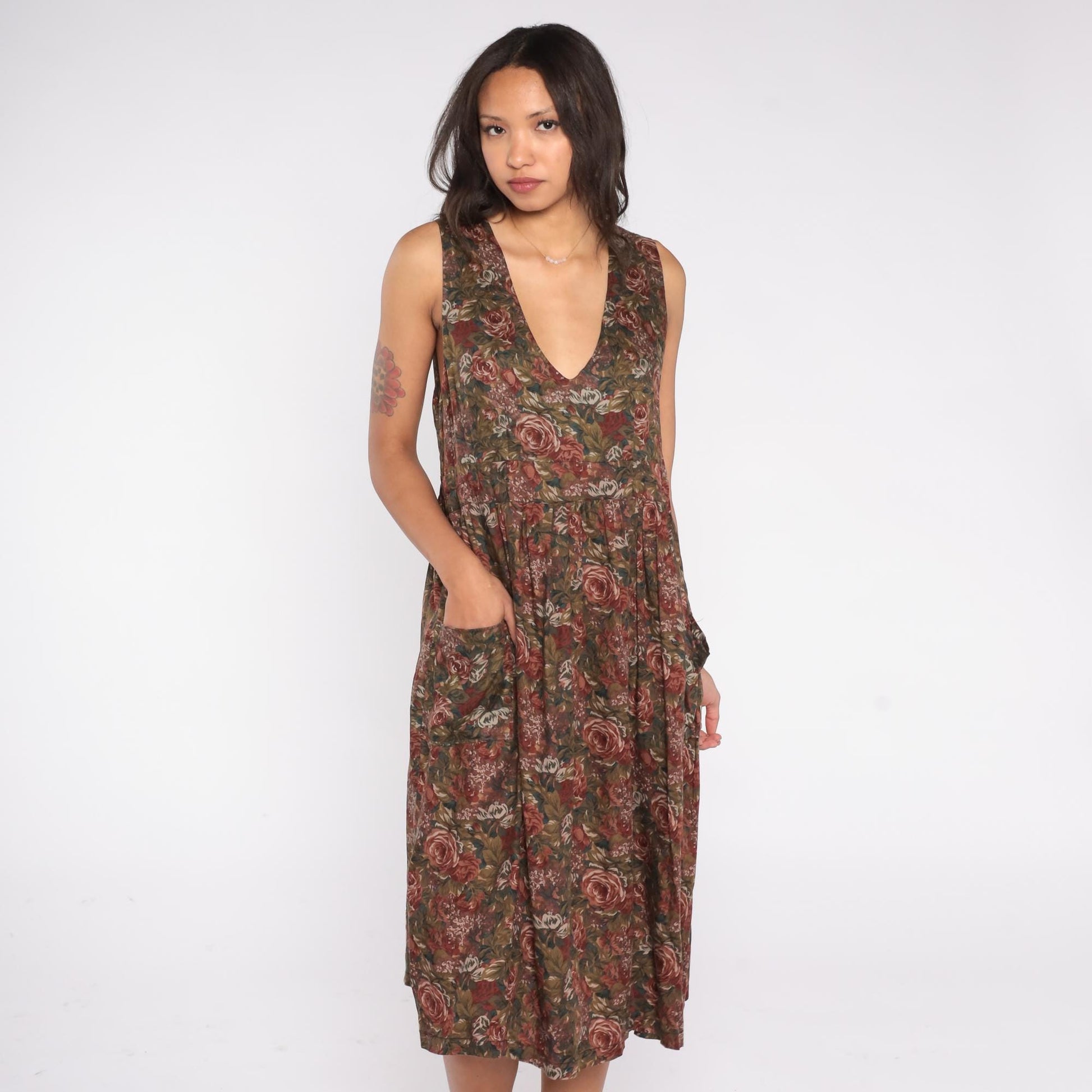 90s Floral Midi Dress Deep V Neck Fit and Flare Brown Green Rose Print Pockets Medium M