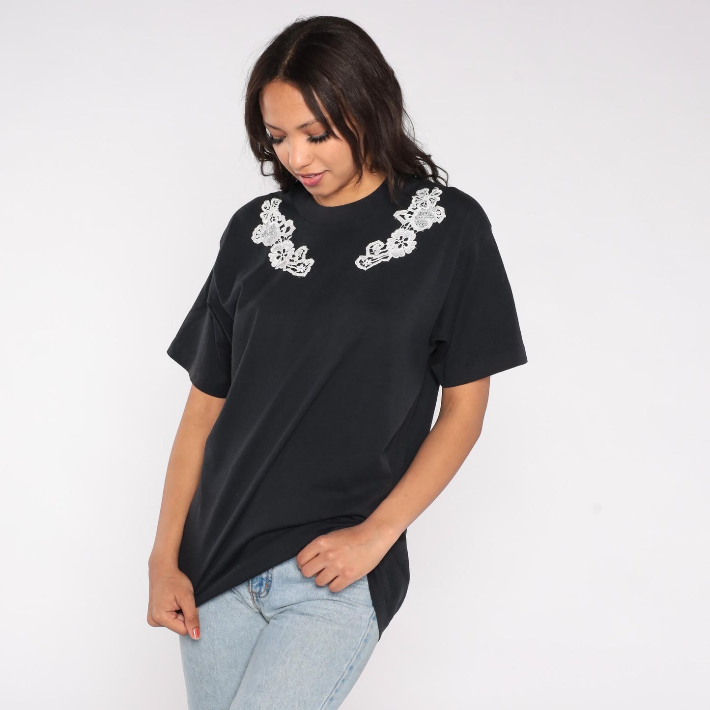 90s Screen Stars Best Black Lace Applique Crew Neck Tee Large L