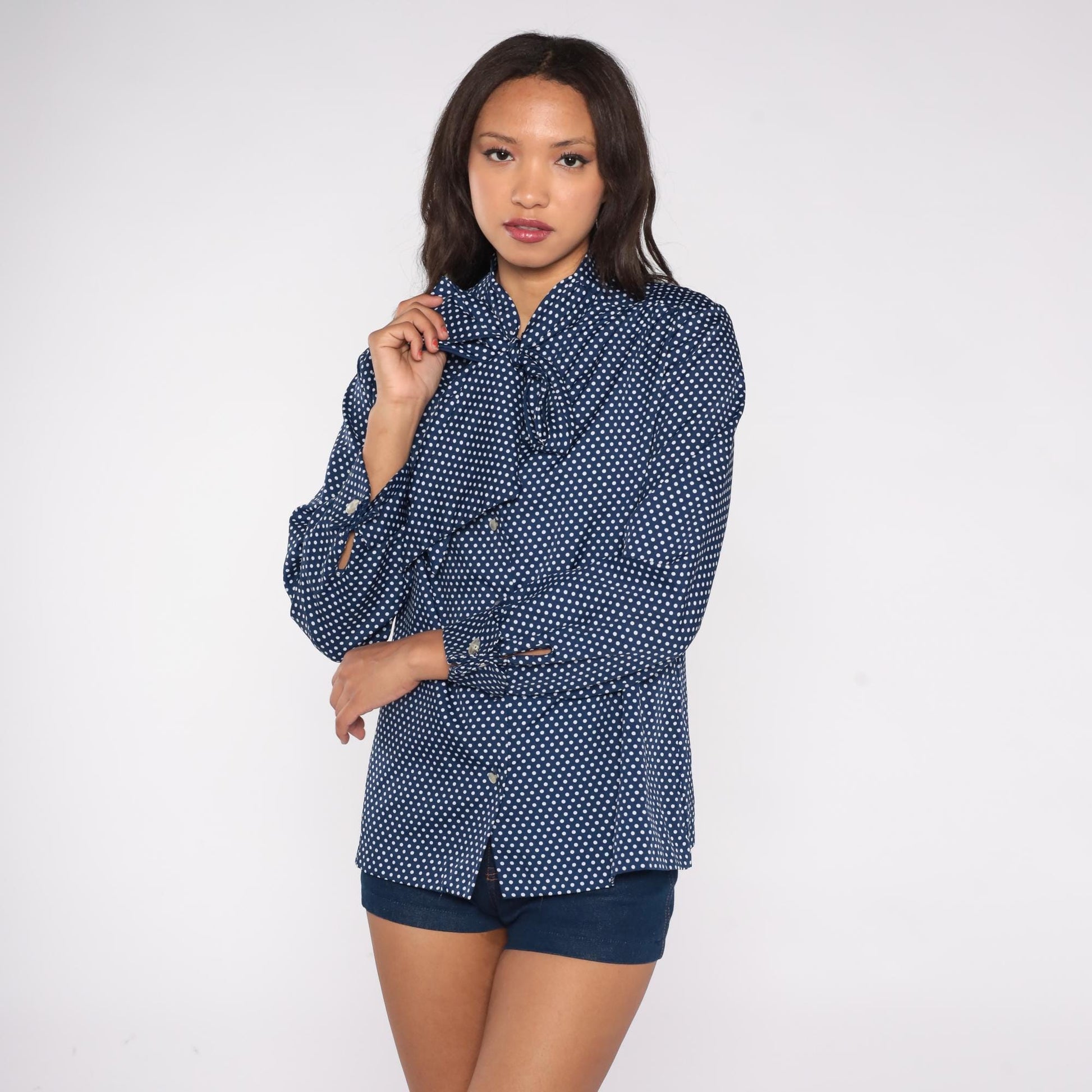 80s Navy Polka Dot Button-Down Blouse White Dots Pussy Bow Medium M