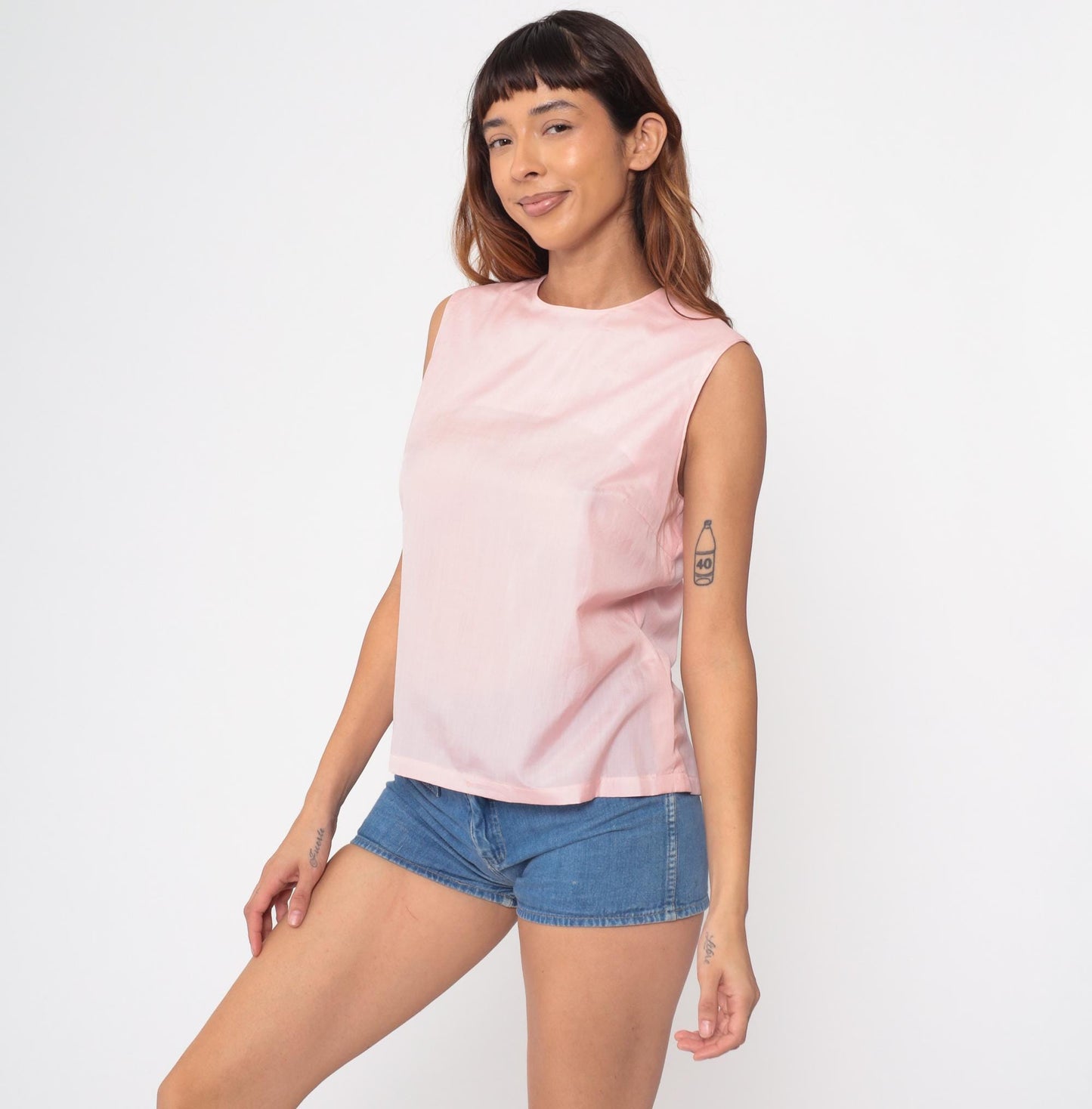 60s Pale Pink Sleeveless Shell Top Split Back Round Neck Small