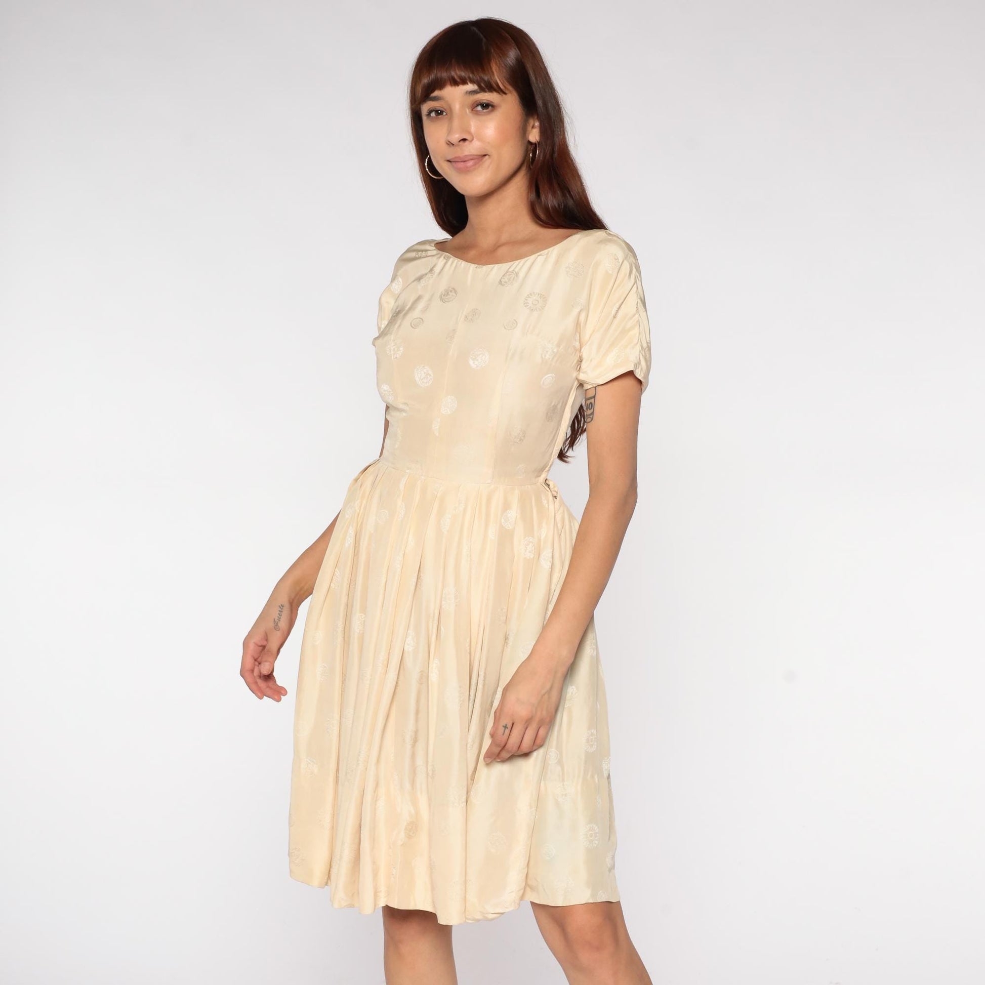 60s Cream Embroidered Floral Dress Short Sleeve Fit Flare Midi Extra Small XS