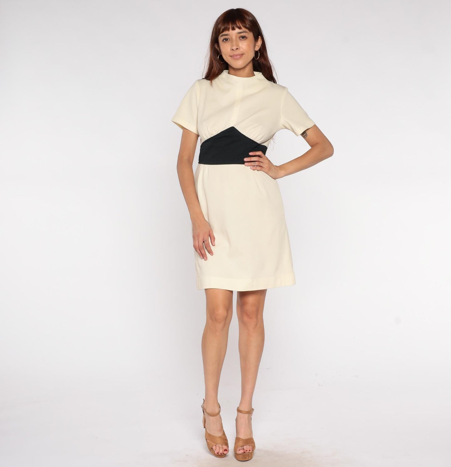 60s Mod Mini Dress Ivory Black Colorblock Shift High Neck Medium M
