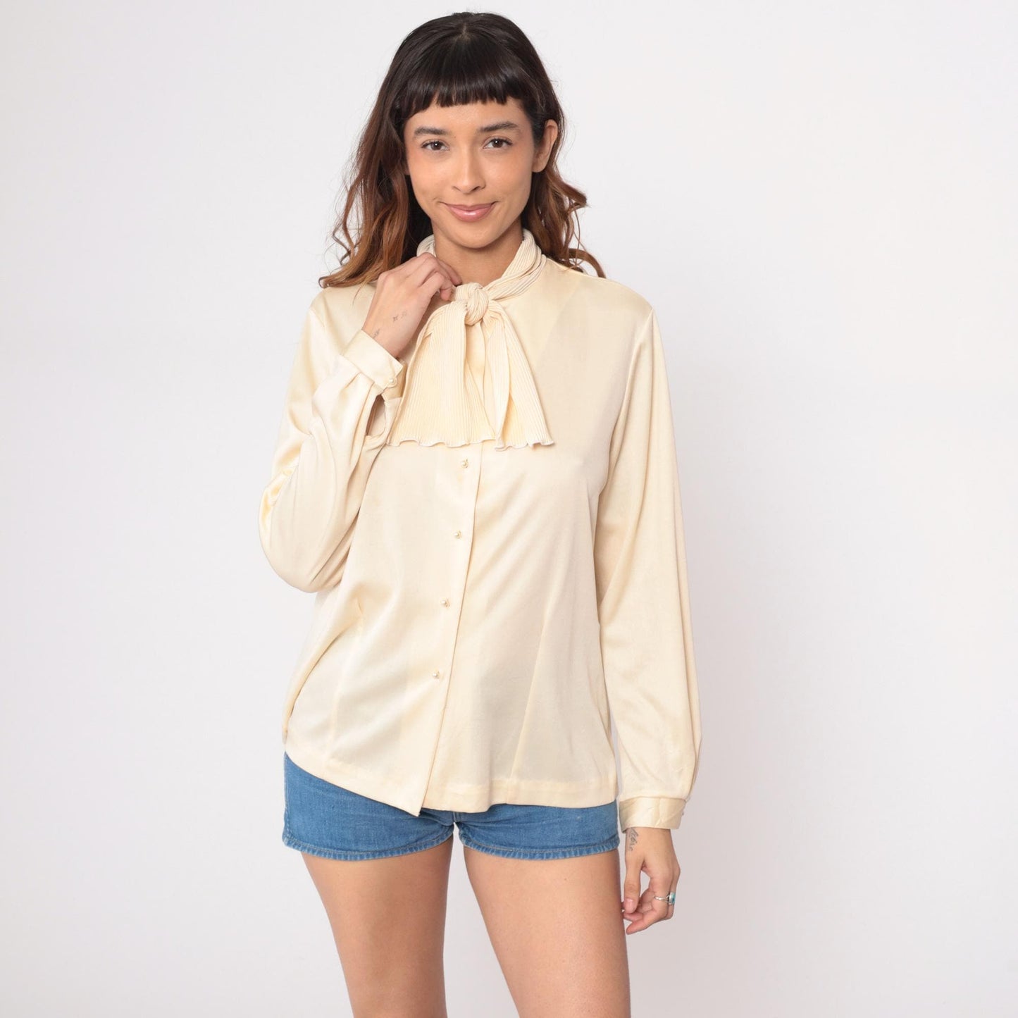 80s Perception Cream Pussy Bow Blouse Long Sleeve Button-Up Medium M