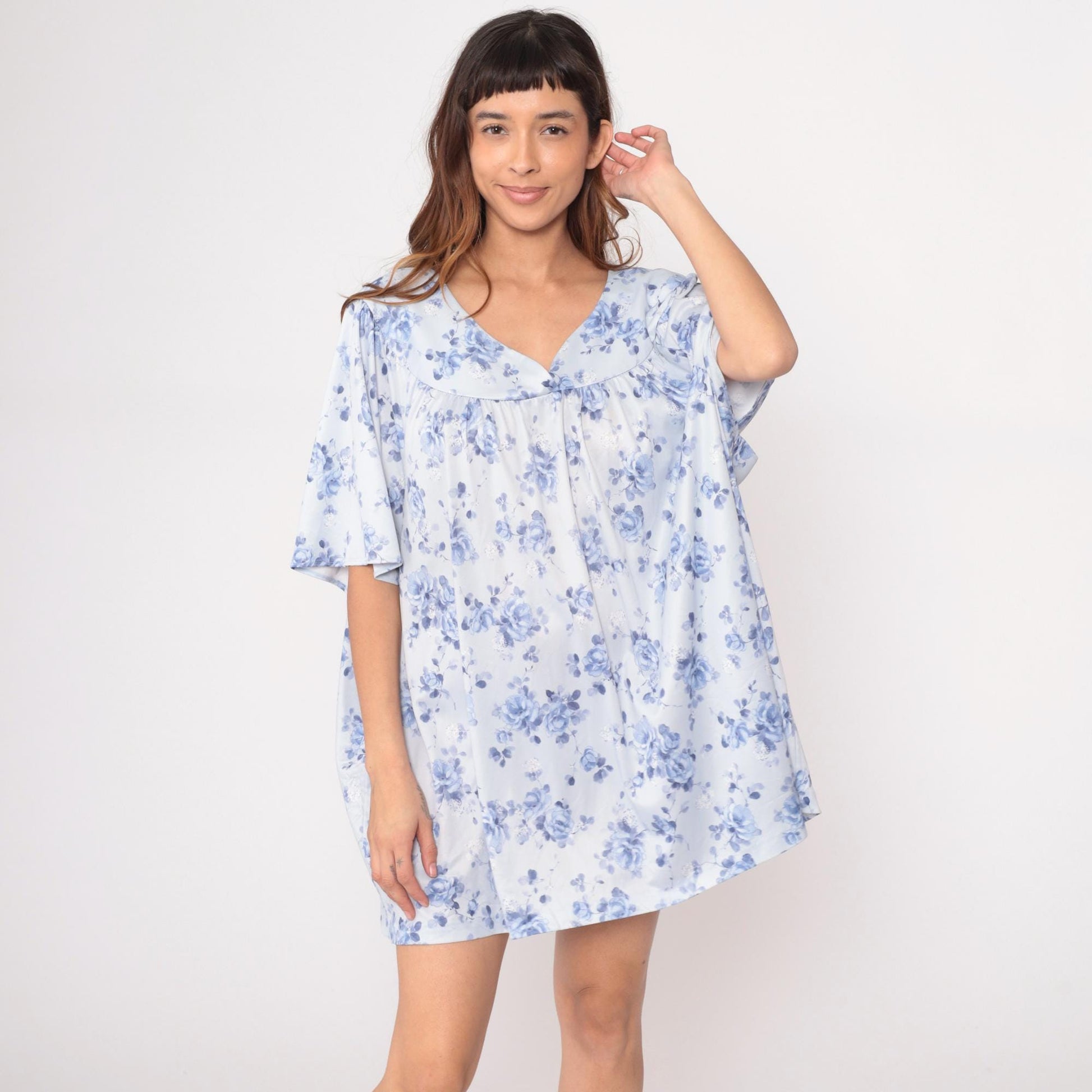 90s Blue Floral Nightgown White Peter Pan Collar Short Sleeve Plus Size XXL