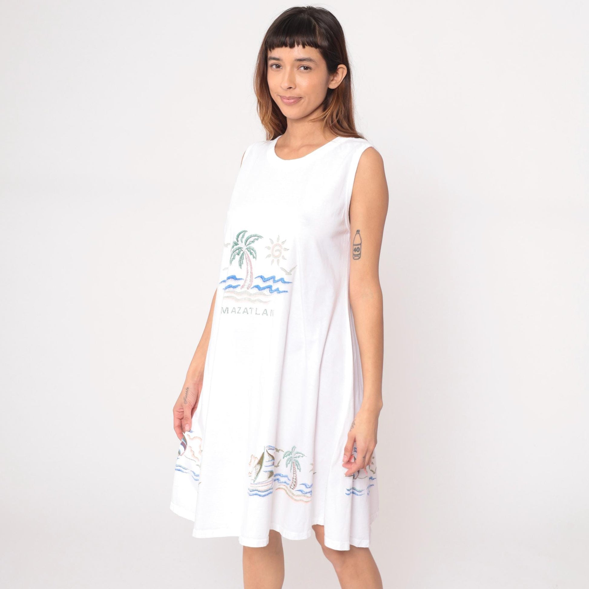 90s Mazatlan Mexico Embroidered White Cotton Shift Dress Large