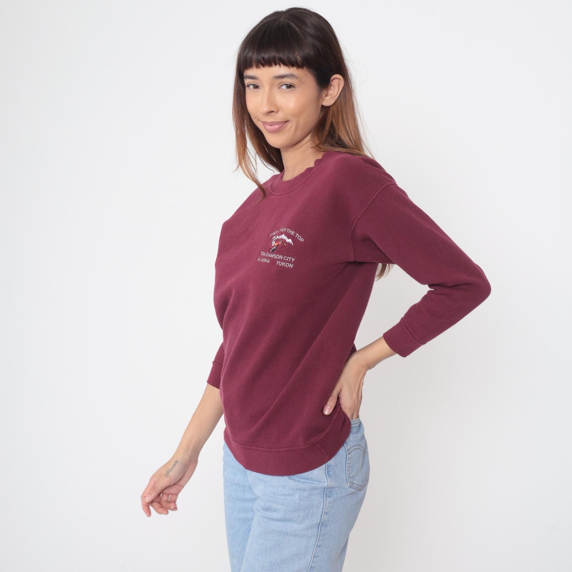 90s Burgundy Alaska Yukon Sweatshirt Trek Over The Top Dawson City Small