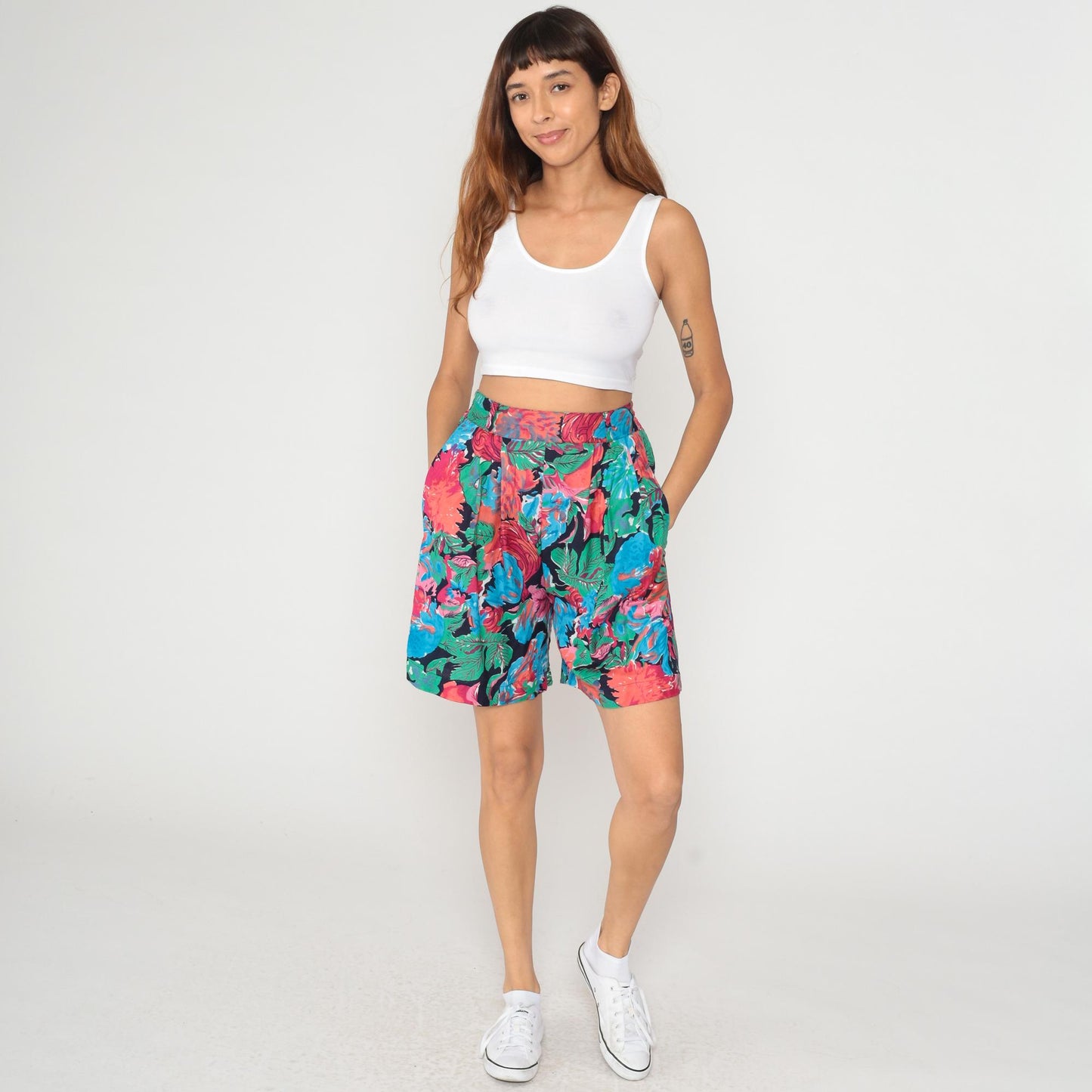90s Tropical Floral High-Rise Shorts Rayon Black Pink Coral Small