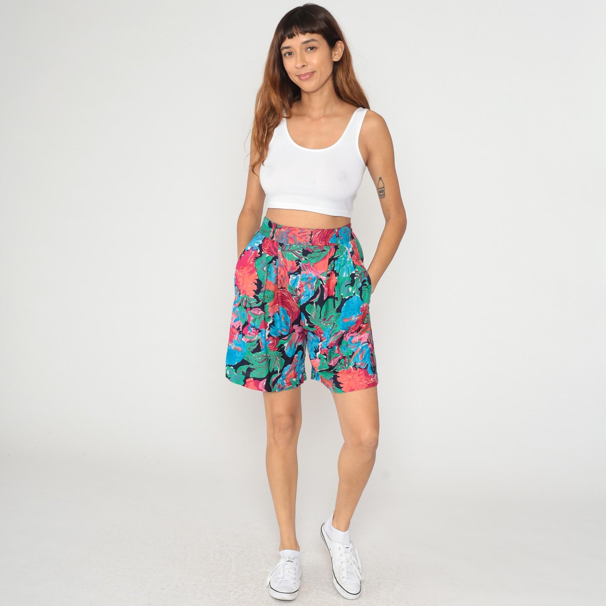 90s Tropical Floral High-Rise Shorts Rayon Black Pink Coral Small