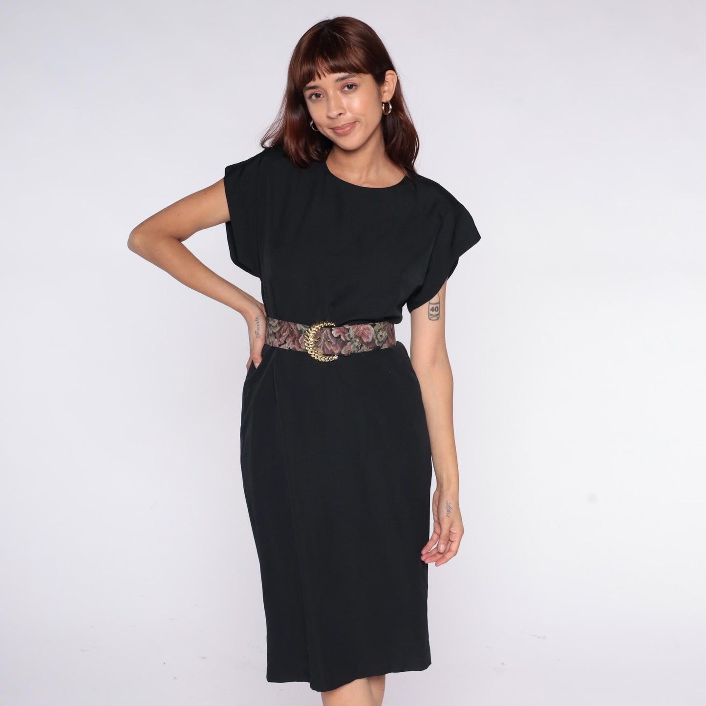 90s Black Midi Dress Crew Neck Cap Sleeve Shift Belted Medium