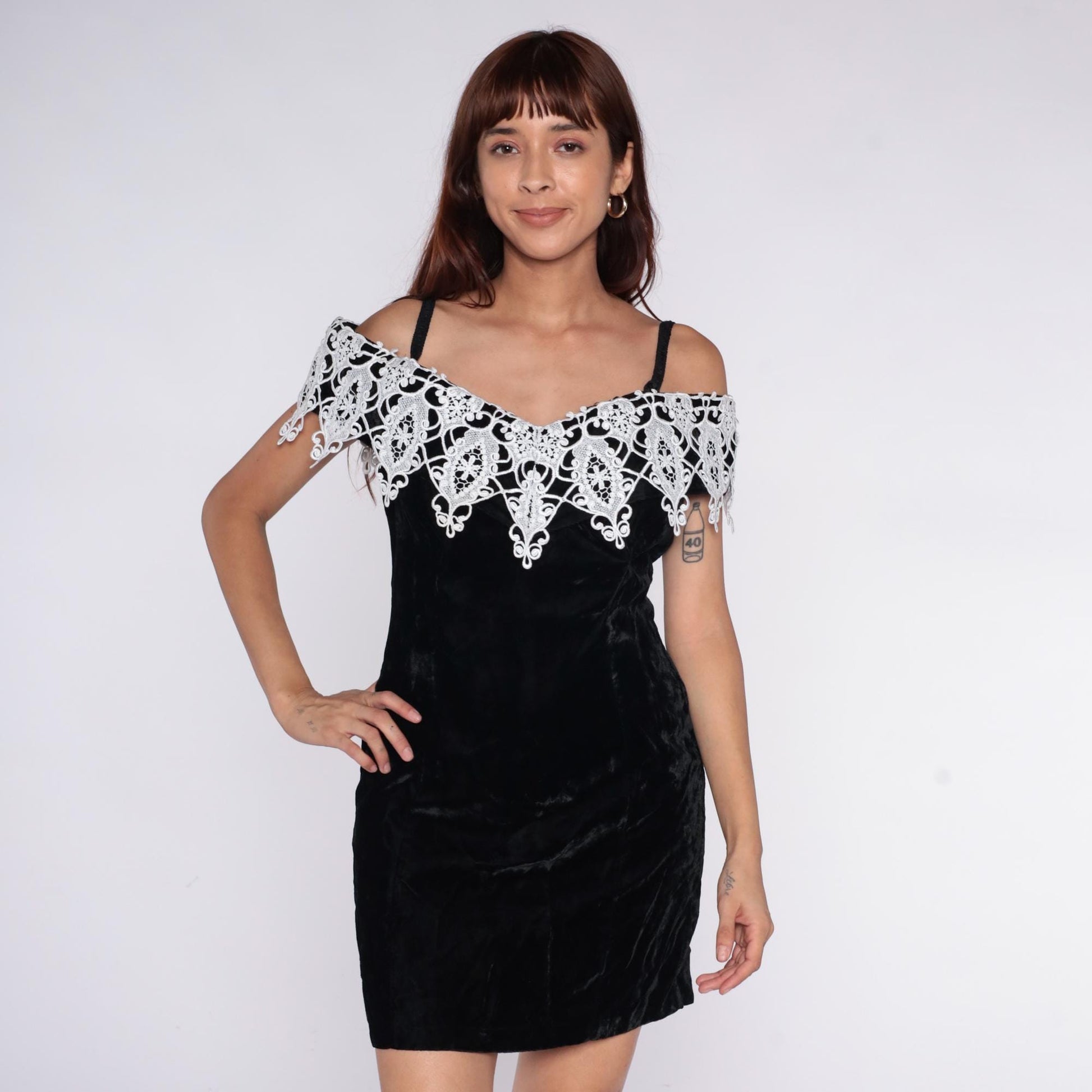 90s Black Velvet Mini Dress Off-Shoulder White Lace Trim Spaghetti Strap Medium M