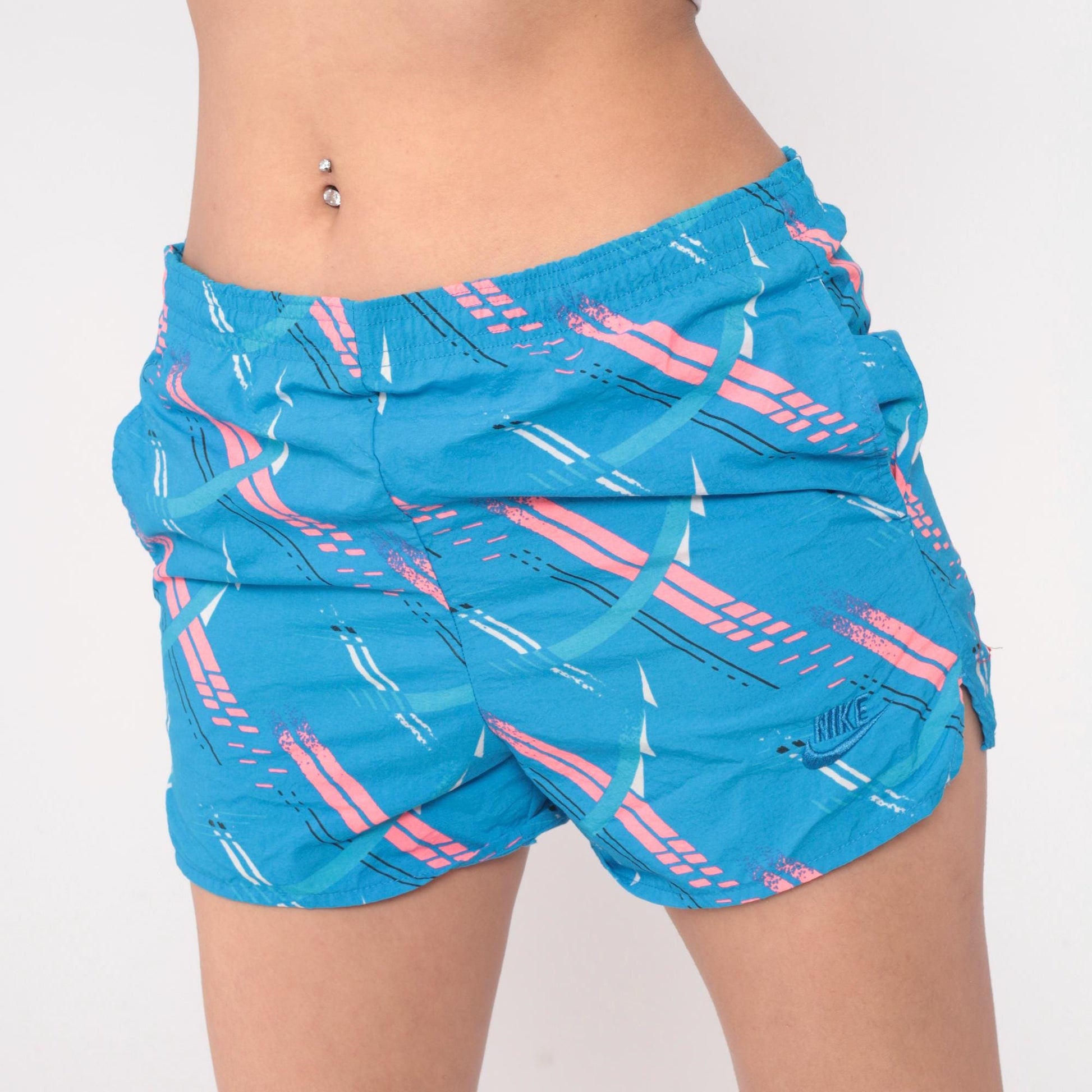Nike 90s Athletic Shorts Blue Pink Geometric Pattern Mesh Lining Medium