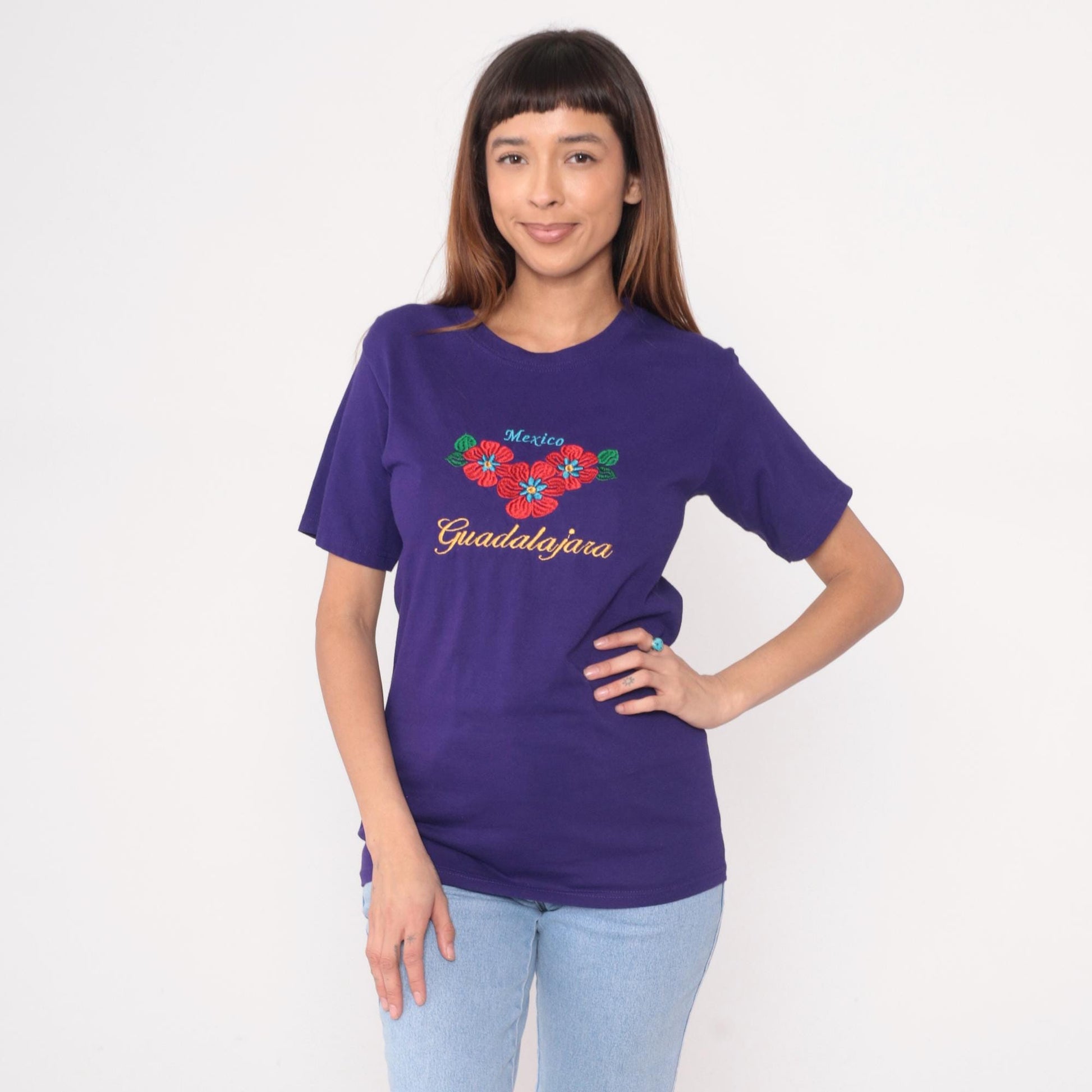 Y2K Yazbek Mexico Guadalajara Embroidered Floral T-Shirt Purple Small S