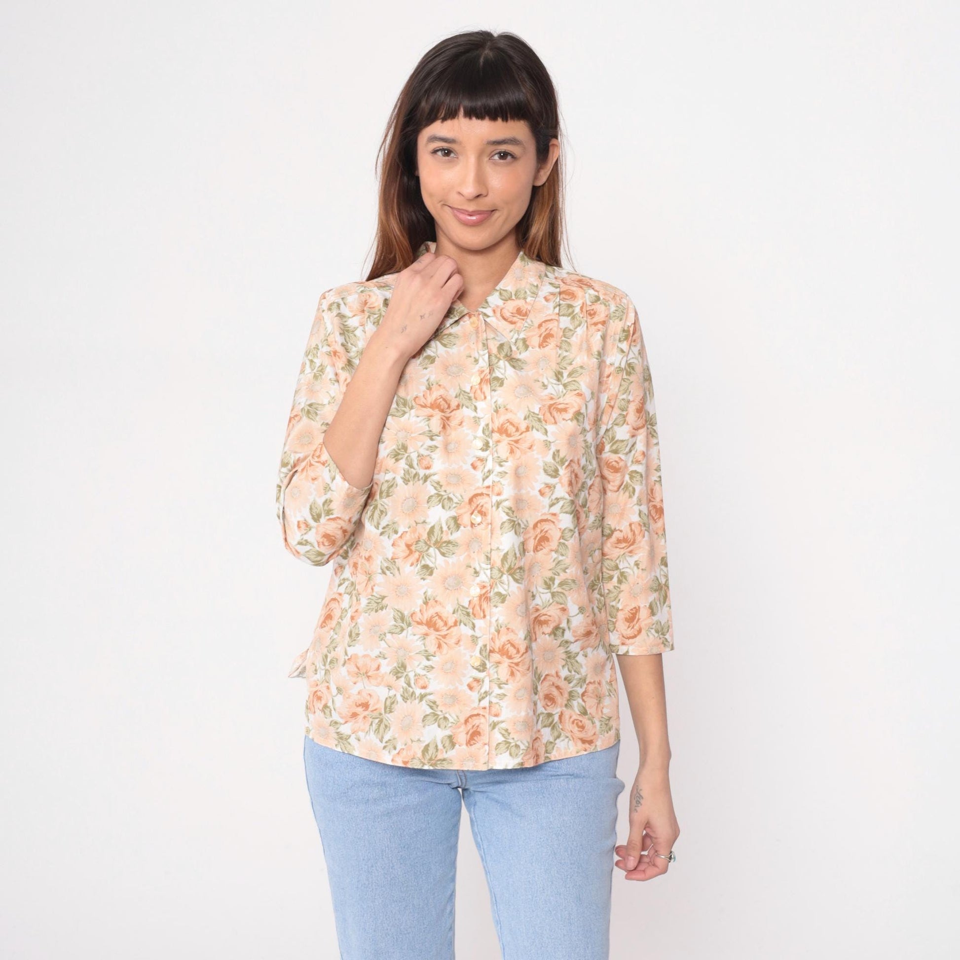 80s Floral Button-Front Blouse Peach Rose Print Cream Notched Collar Medium