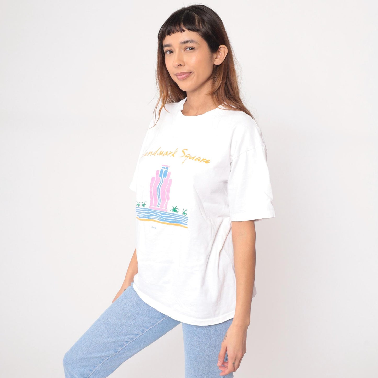 90s Landmark Square Long Beach Graphic Tee White Cotton XL