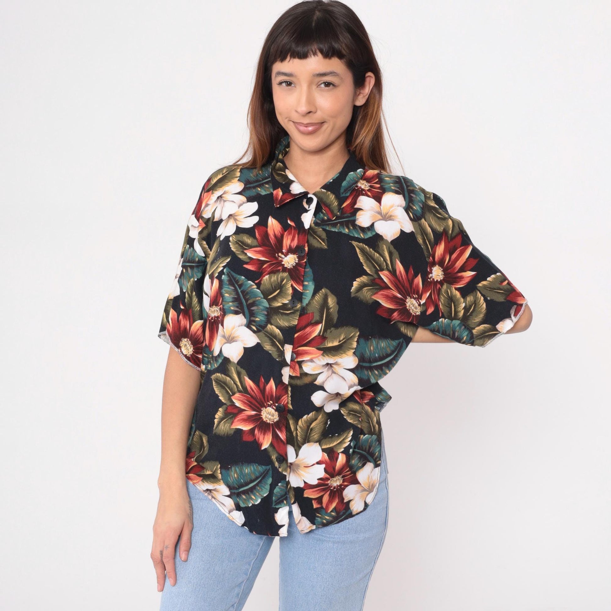 90s Black Hawaiian Shirt Tropical Floral Plumeria Rayon Blouse Medium M