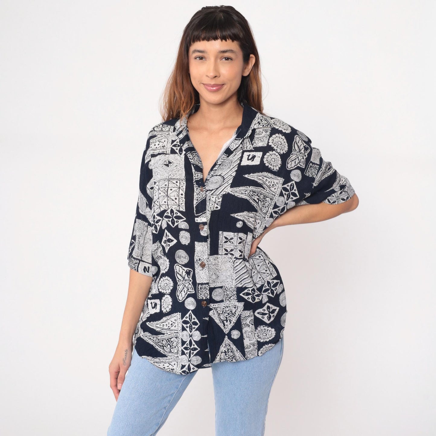 90s Michele Leslie Geometric Abstract Button Shirt Black White Rayon Large L