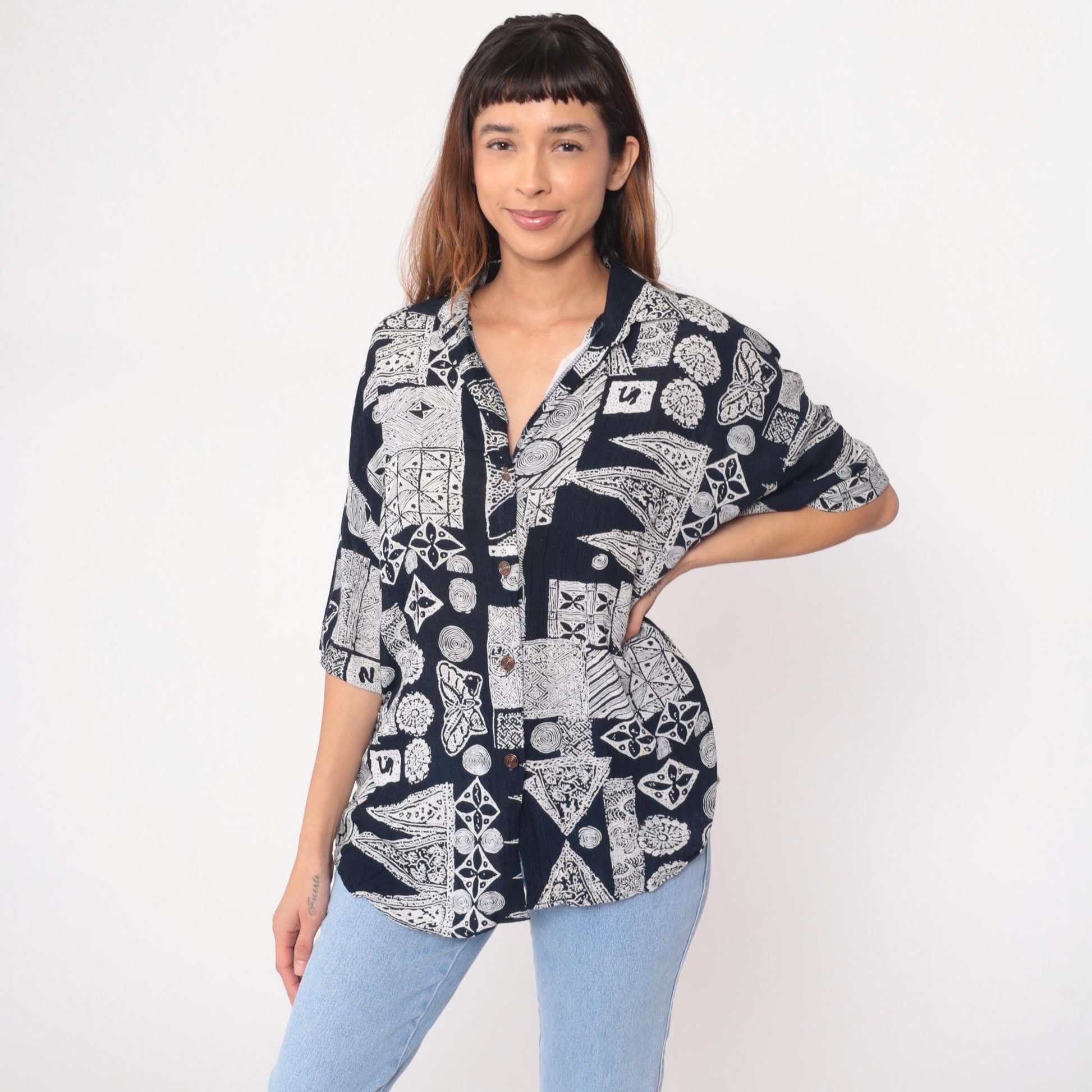 90s Michele Leslie Geometric Abstract Button Shirt Black White Rayon Large L