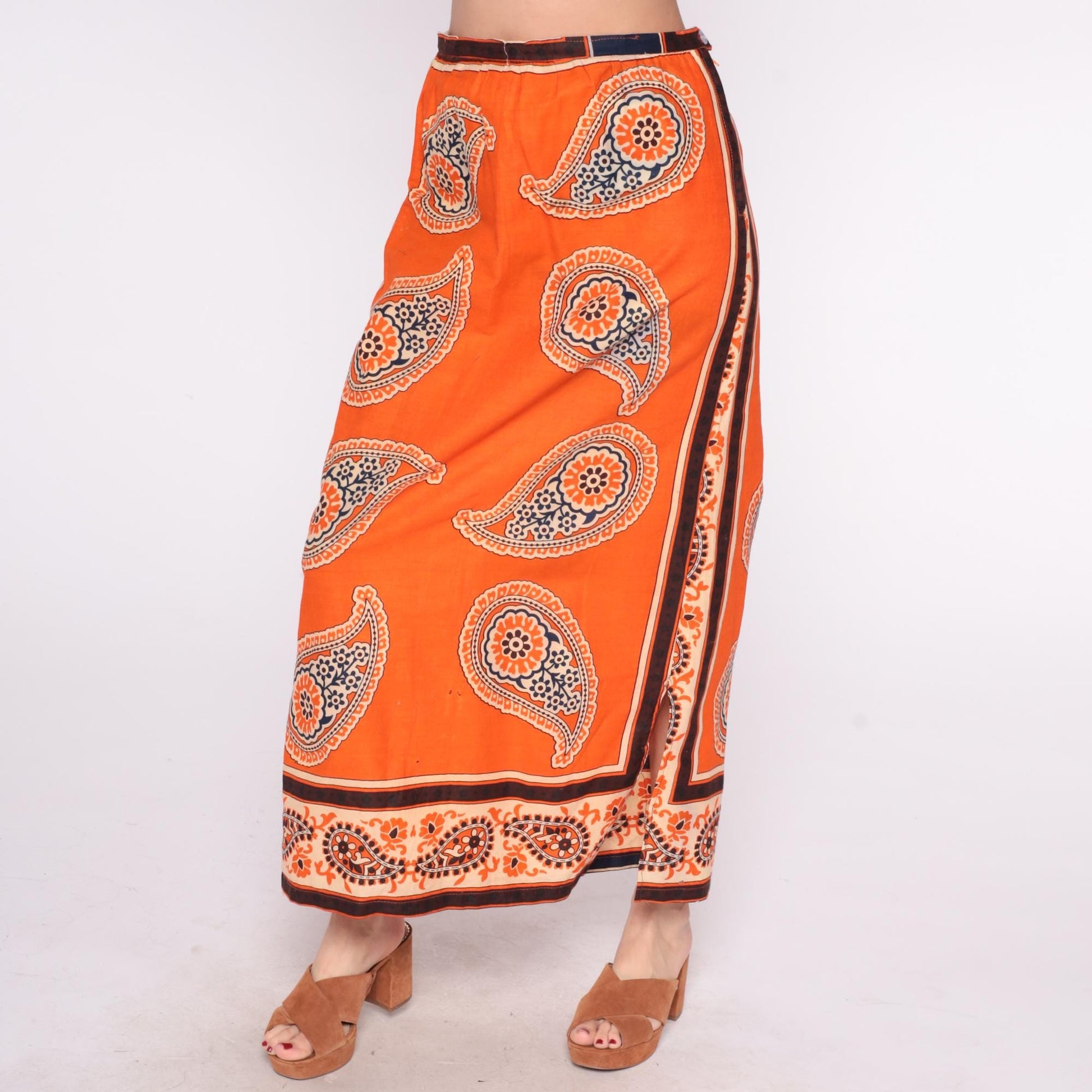 70s Orange Paisley Wrap Skirt Cream Border Print Tie Waist Large