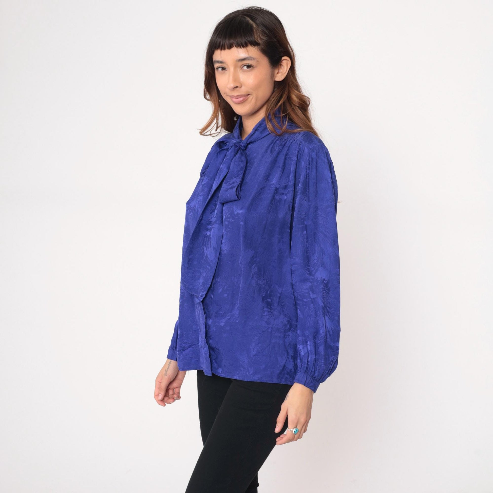 90s Argenti Royal Blue Silk Blouse Pussy Bow Tie Neck Gathered Shoulders Large L
