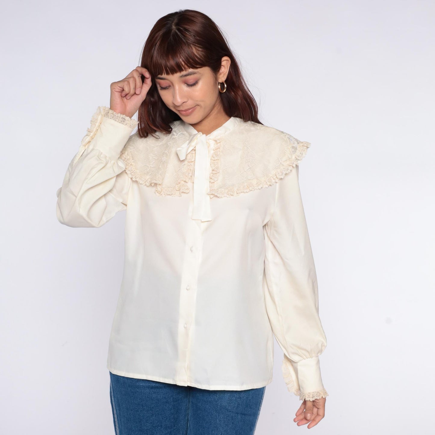 70s Elles Belles Cream Lace Blouse Pussy Bow Tie Neck Large L