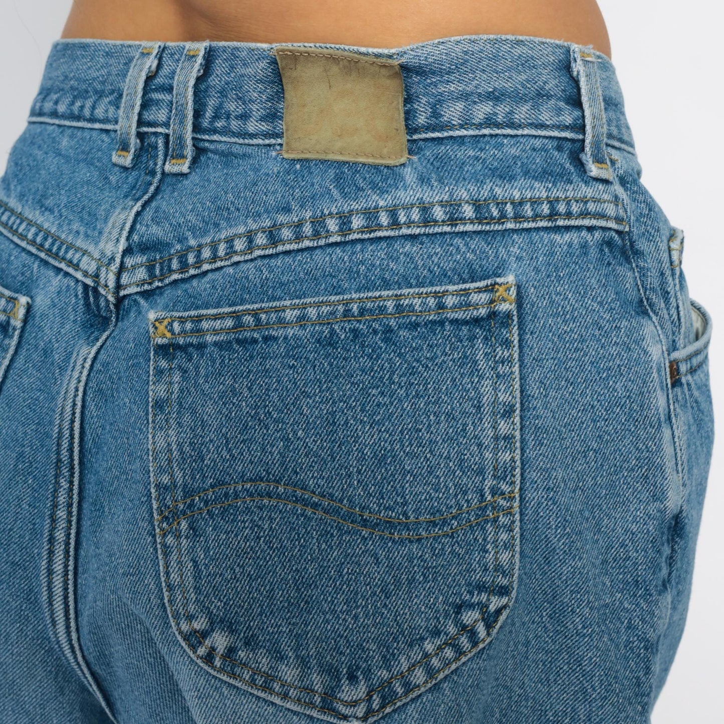 90s Lee High-Waisted Straight Leg Jeans Medium Wash Denim Large L
